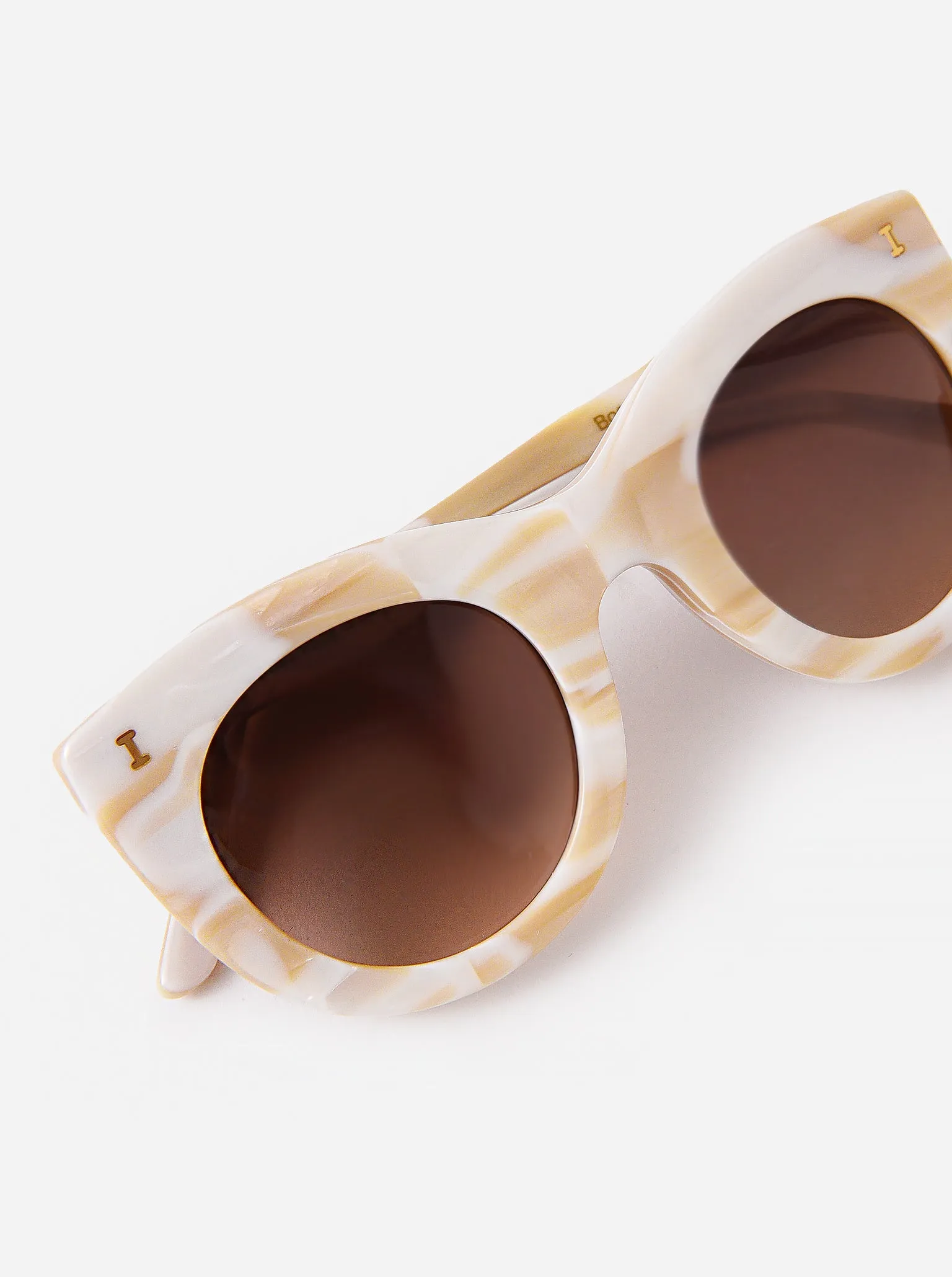 Illesteva Boca Sunglasses sold by Saint Bernard product image thumbnail 3