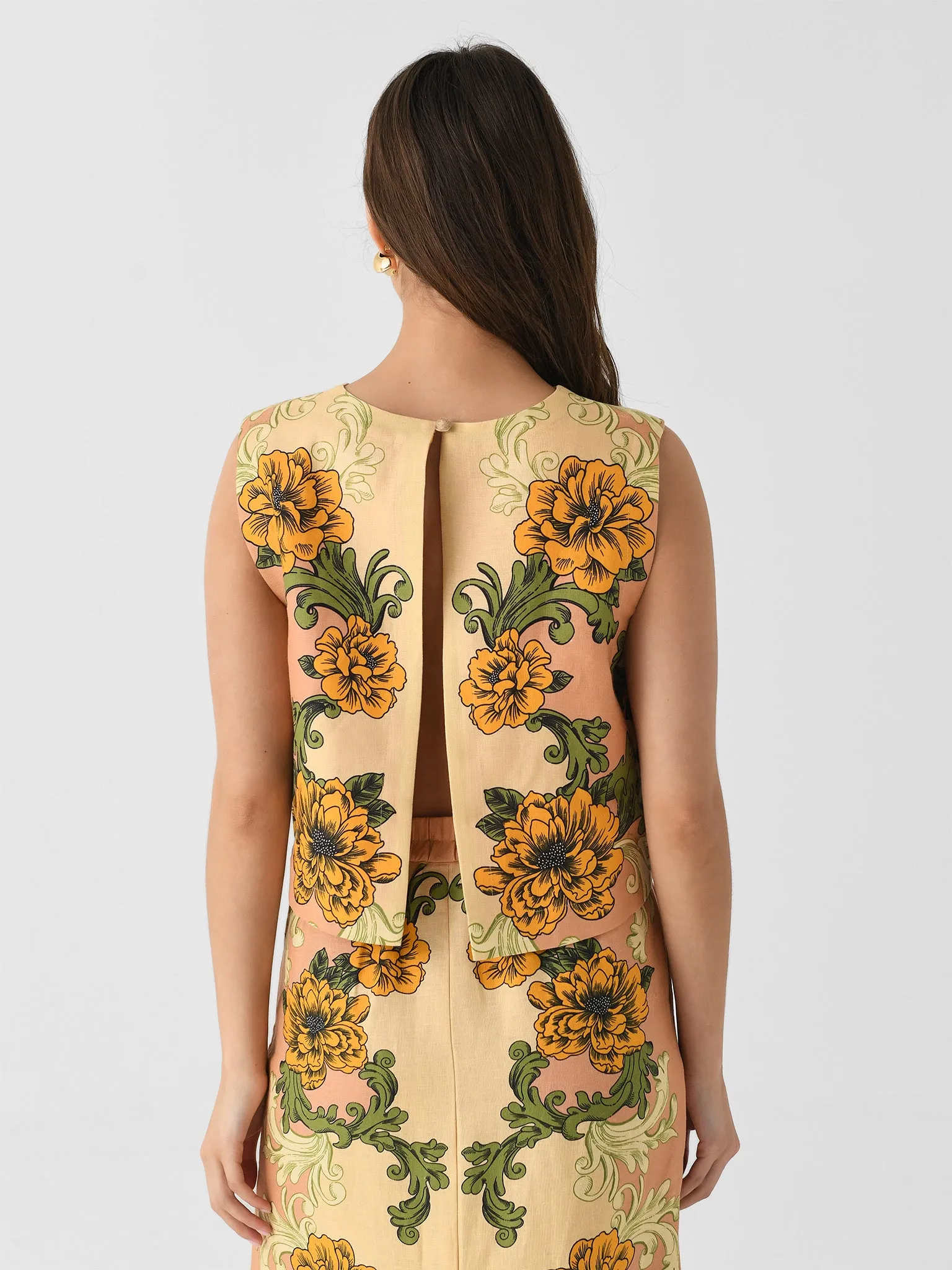 Farm Rio Women's Delicate Flower Arabesques Crop Top sold by Saint Bernard product image thumbnail 4