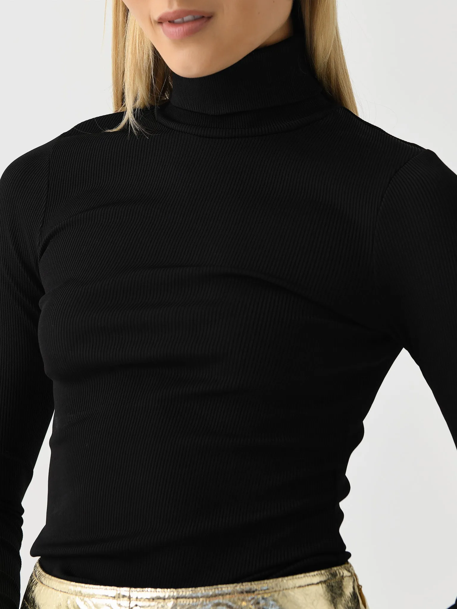 Citizens Of Humanity Women's Caradene Turtleneck sold by Saint Bernard product image thumbnail 5