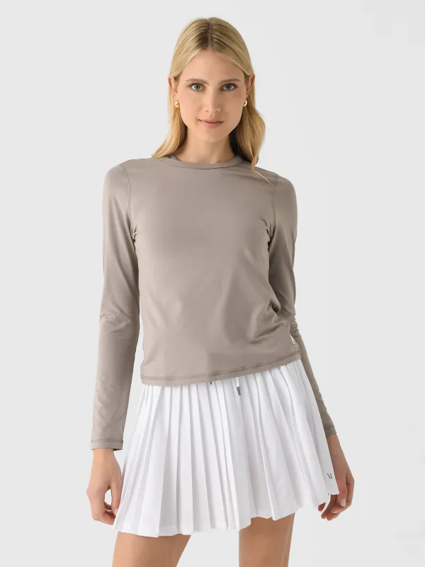 Vuori Women's Long Sleeve Lux Crew Tee made by Vuori