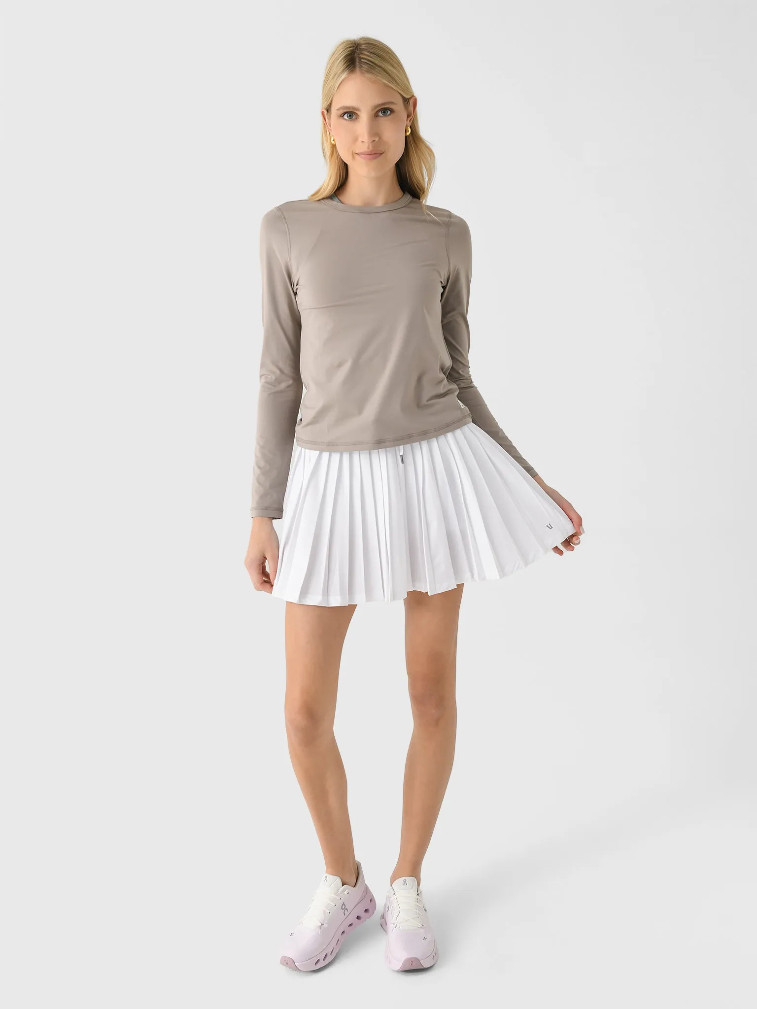 Vuori Women's Long Sleeve Lux Crew Tee sold by Saint Bernard product image thumbnail 2