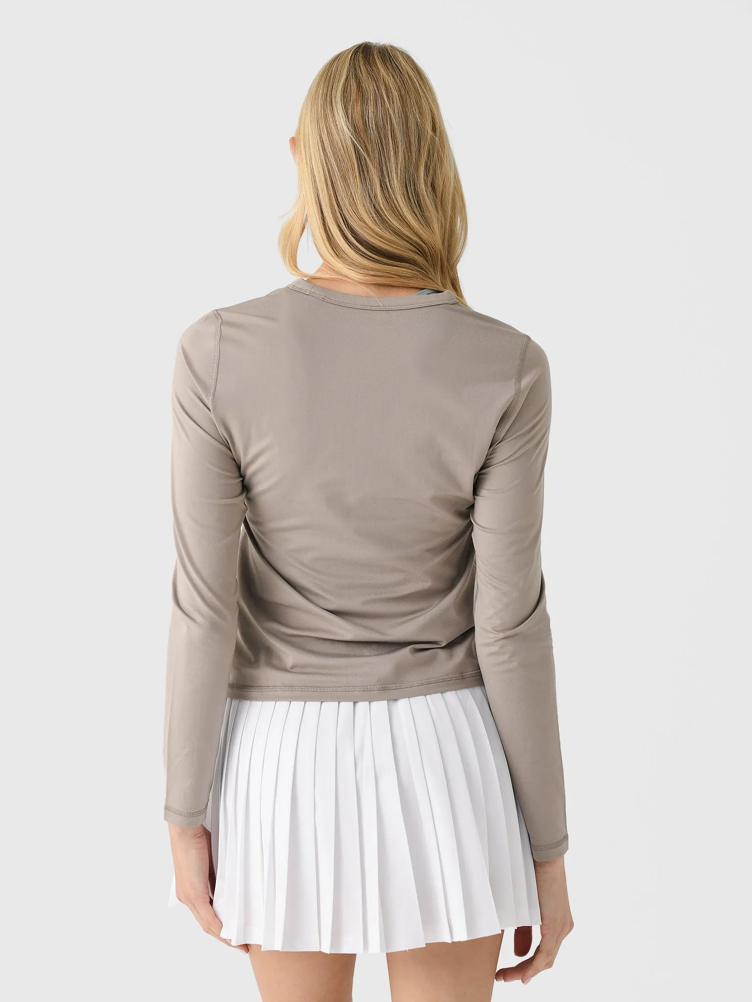 Vuori Women's Long Sleeve Lux Crew Tee sold by Saint Bernard product image thumbnail 4