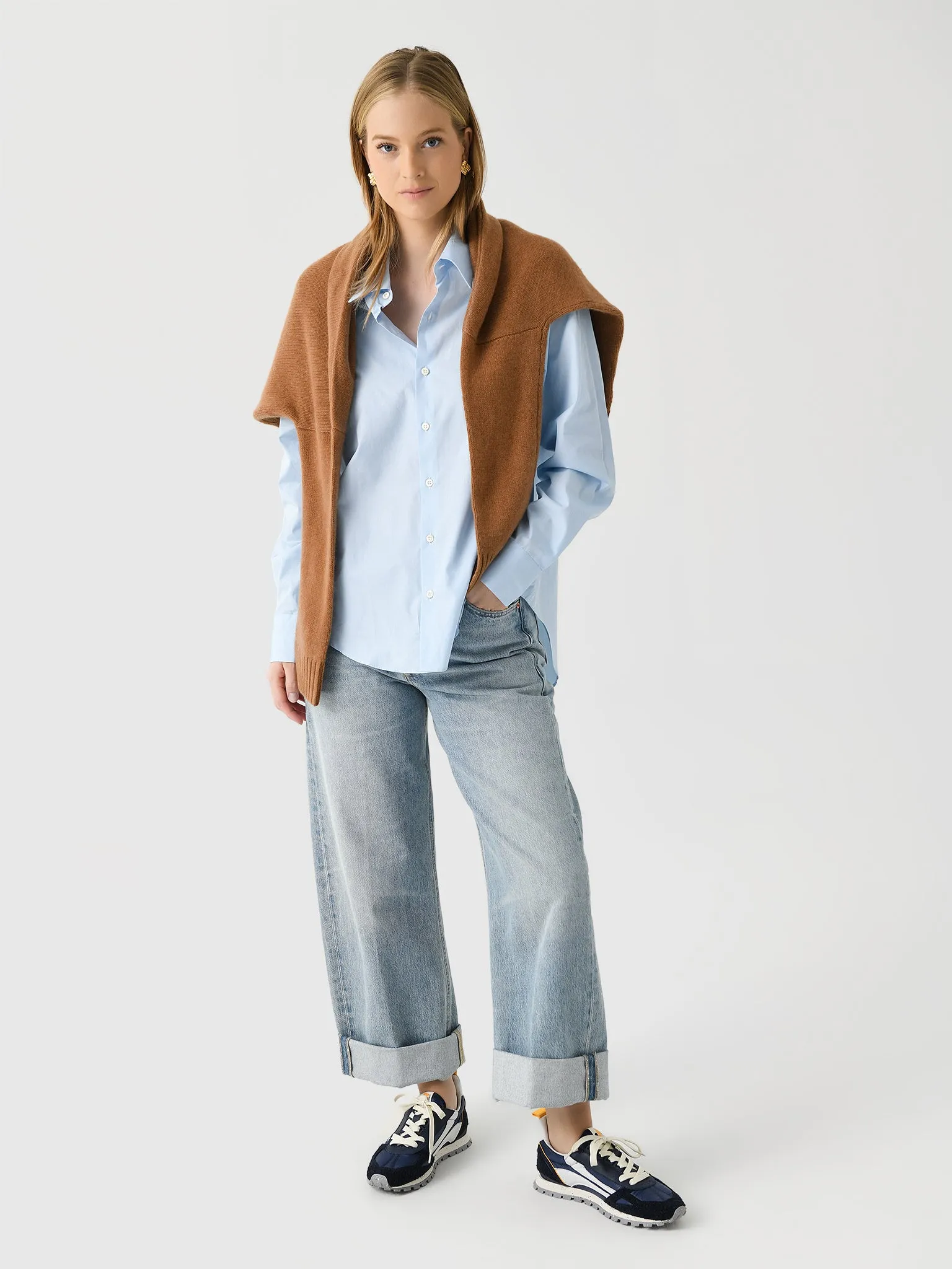 Comme Si Women's La Shirt Classica sold by Saint Bernard product image thumbnail 2