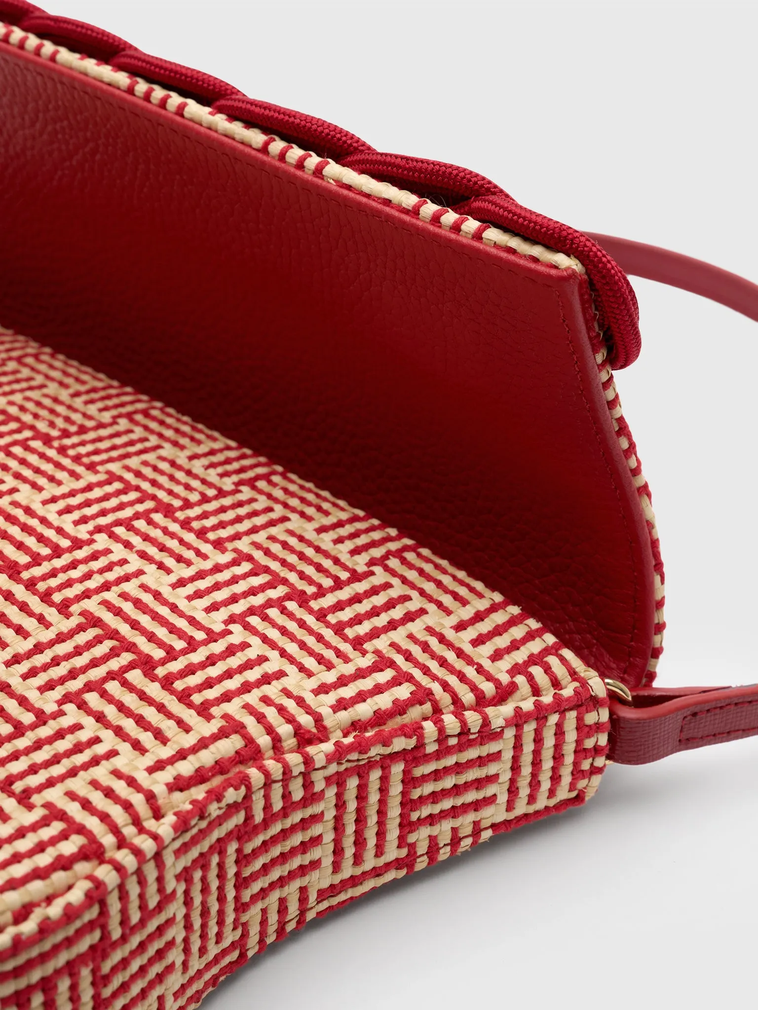 Destree Gerrit Straw Passementerie Clutch sold by Saint Bernard product image thumbnail 5