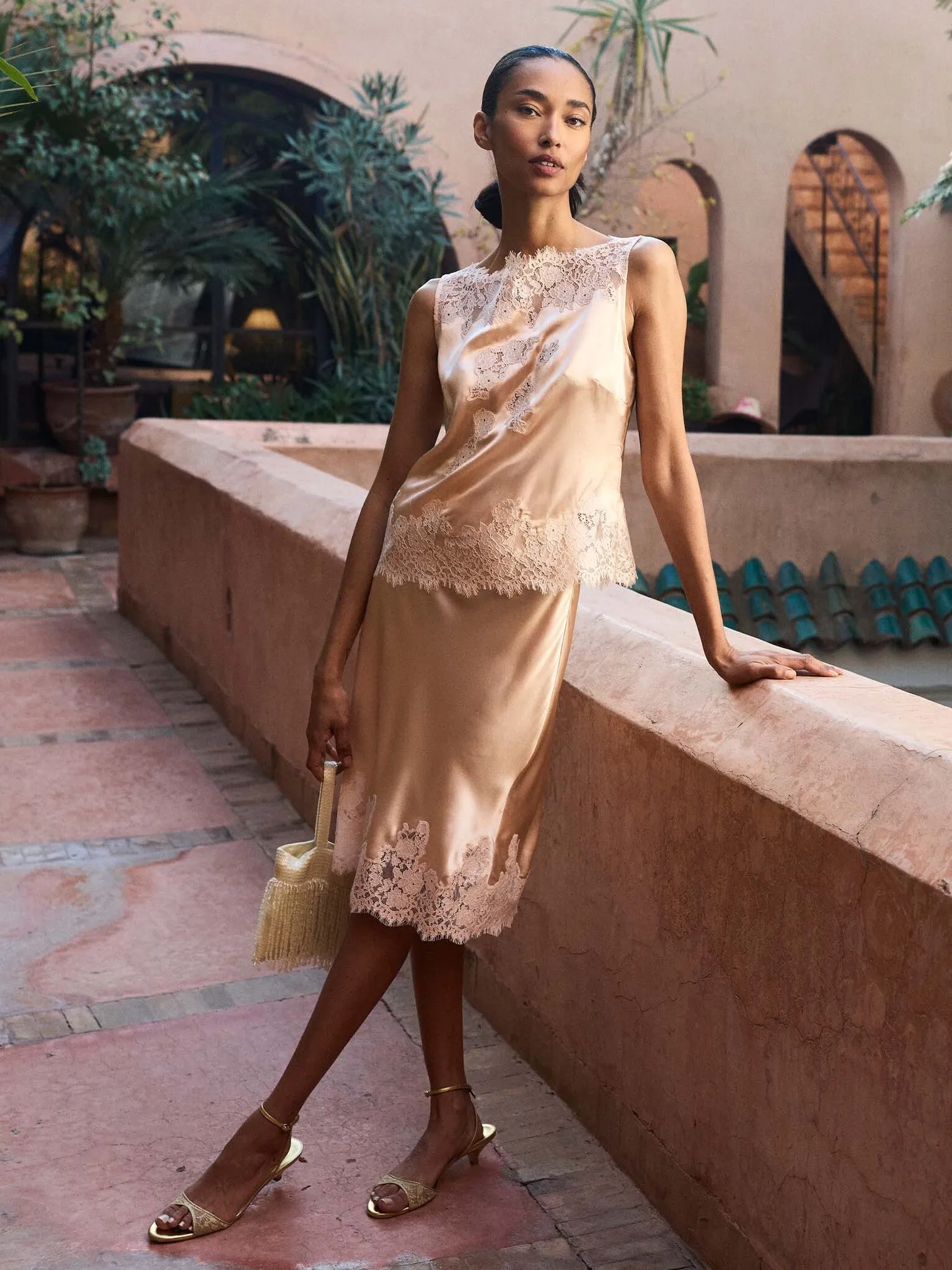 DÔEN Women's Elowette Skirt sold by Saint Bernard product image thumbnail 2