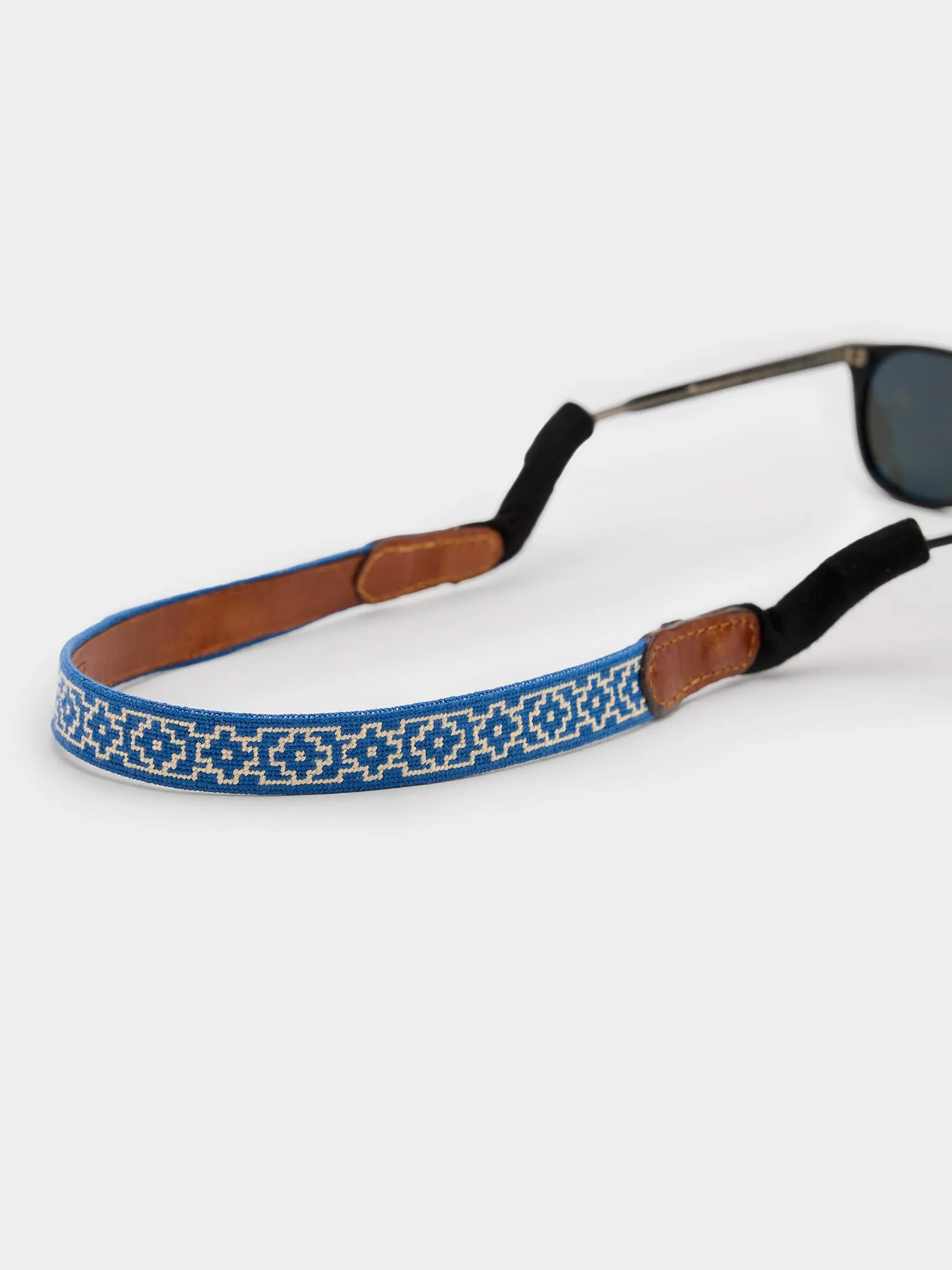 Smathers & Branson Claiborne Needlepoint Sunglasses Strap sold by Saint Bernard product image thumbnail 3