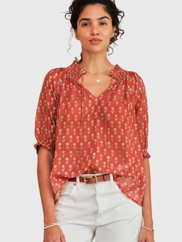 M.A.B.E Women's Ari Print Short Sleeve Top made by M.A.B.E.
