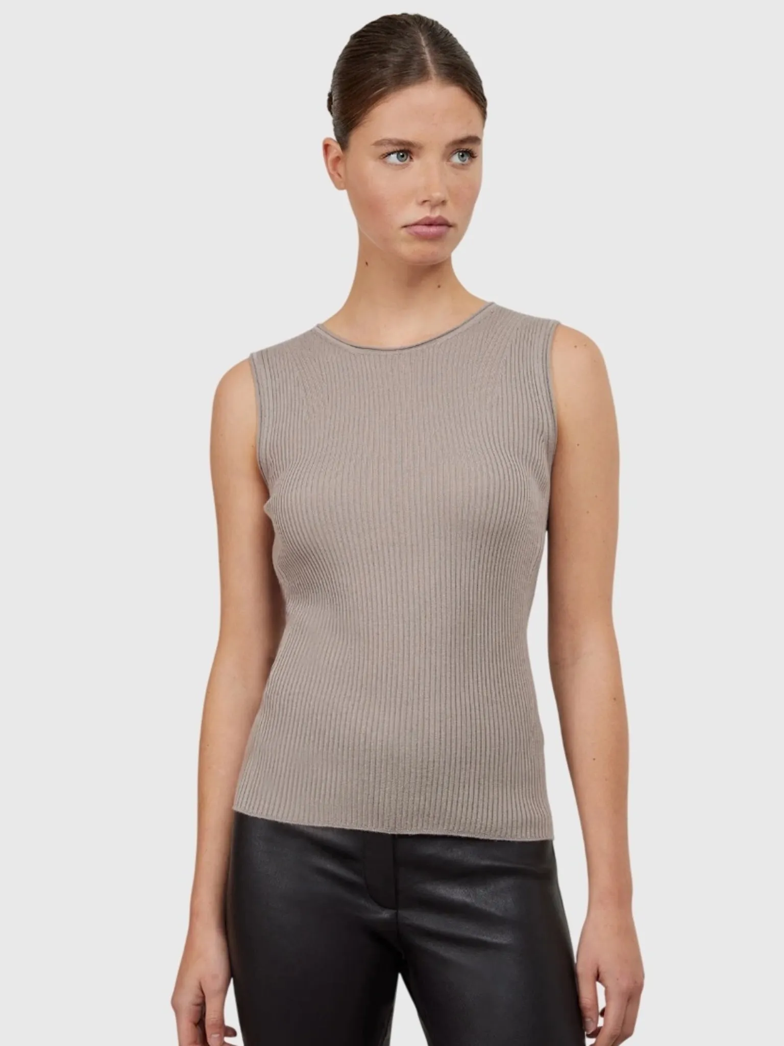 Frauenschuh Women's Lavinia Sleeveless Knit Shirt sold by Saint Bernard product image thumbnail 5