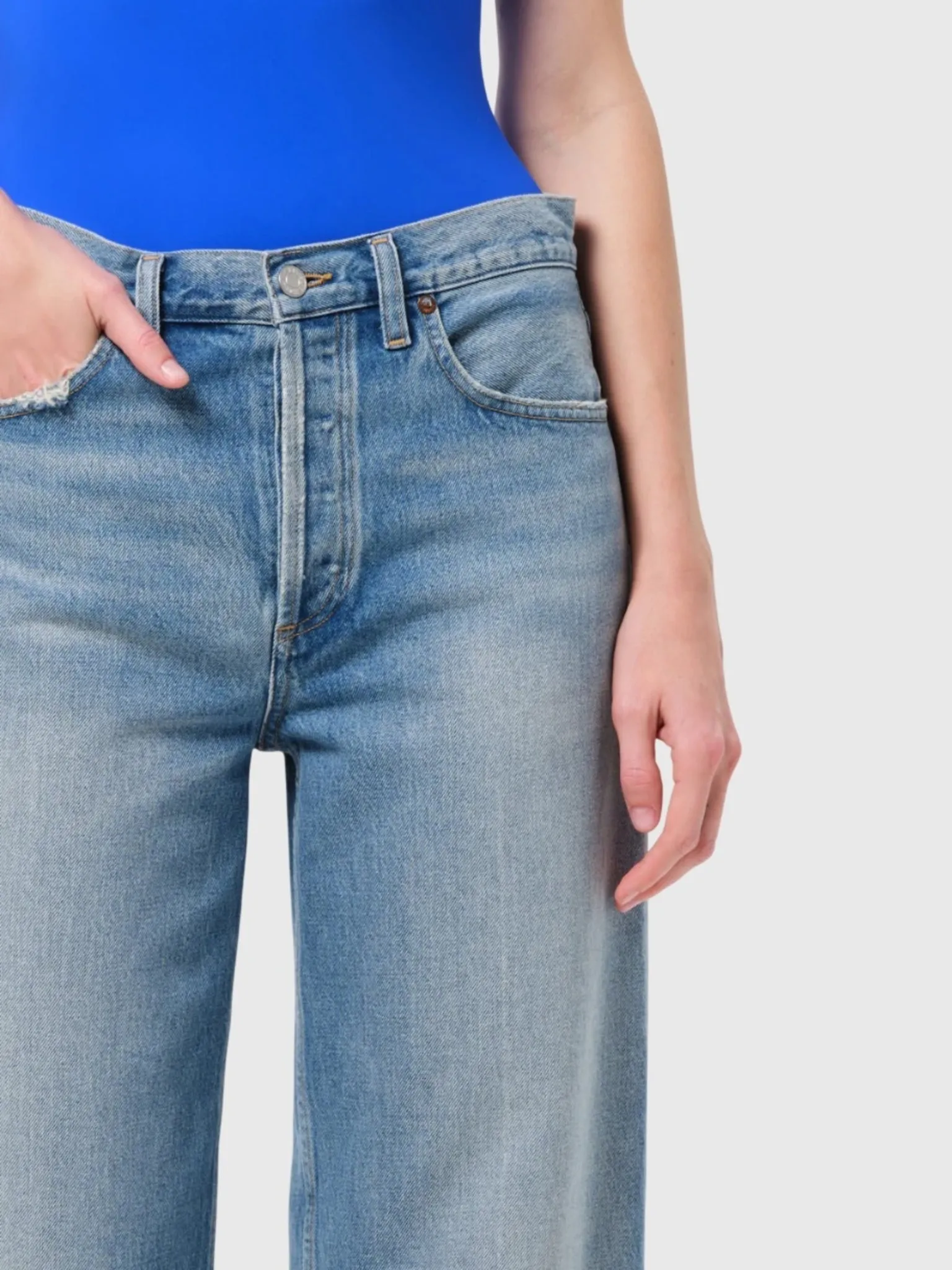 Agolde Women's Arc Wide Leg 29" Jean sold by Saint Bernard product image thumbnail 2