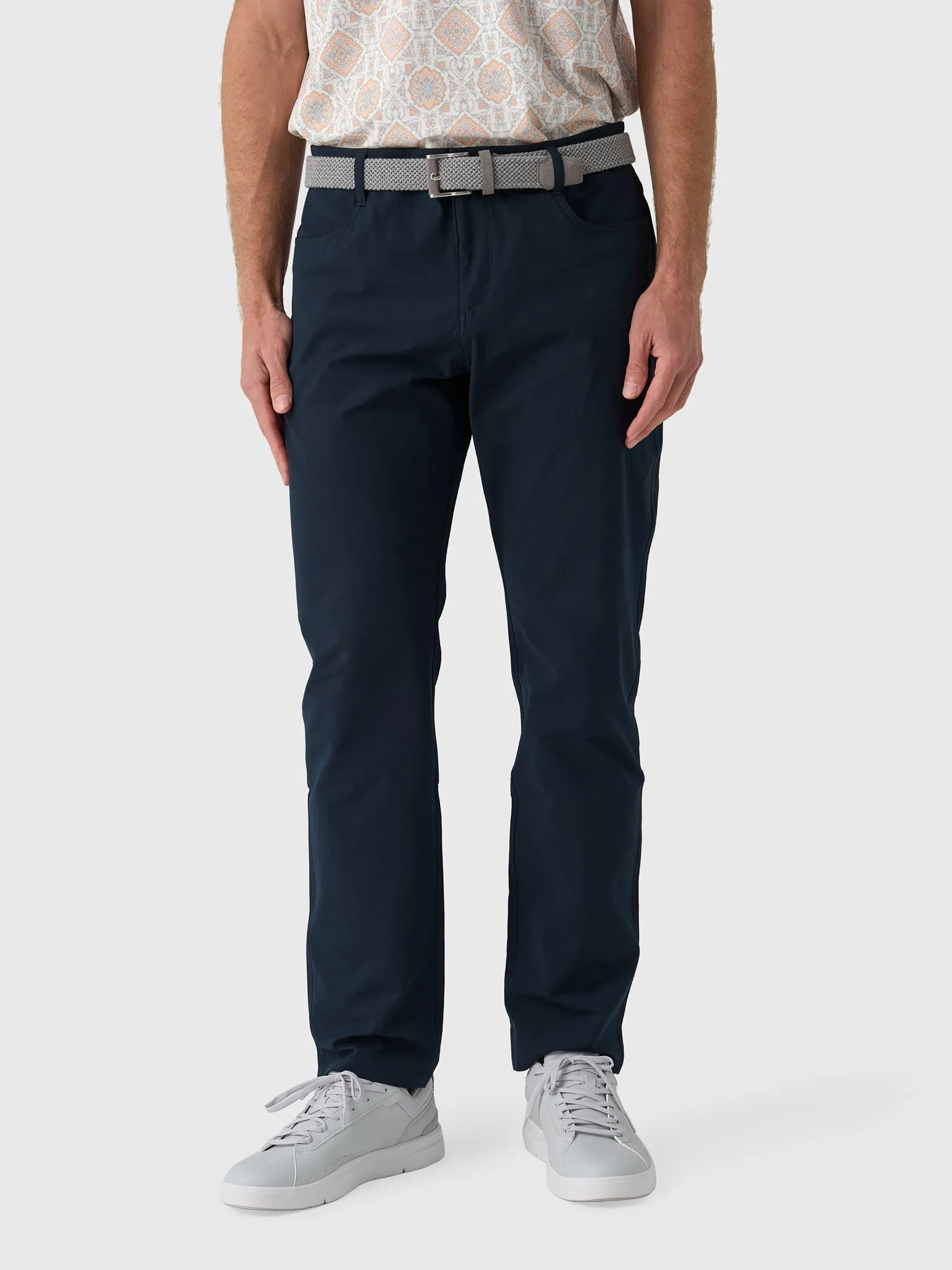 Vuori Men's Meta Classic Fit 32" Pant sold by Saint Bernard