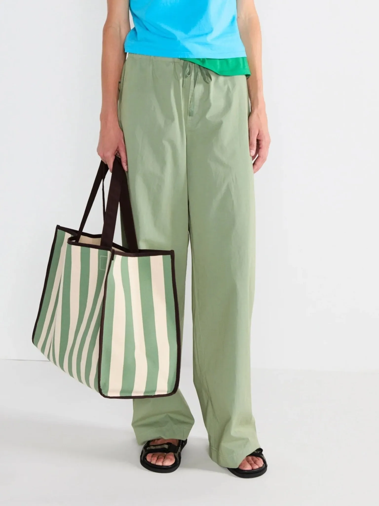 Kule The Lucia Tote sold by Saint Bernard product image thumbnail 2
