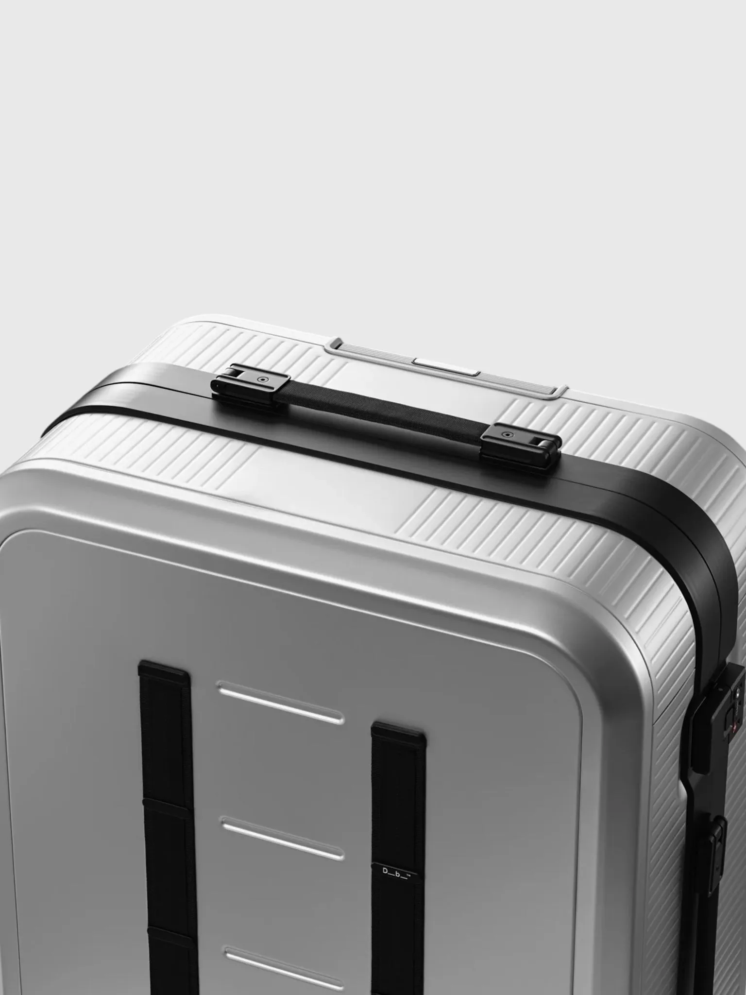 DB Journey Ramverk Alu Large Check-In Luggage sold by Saint Bernard product image thumbnail 4