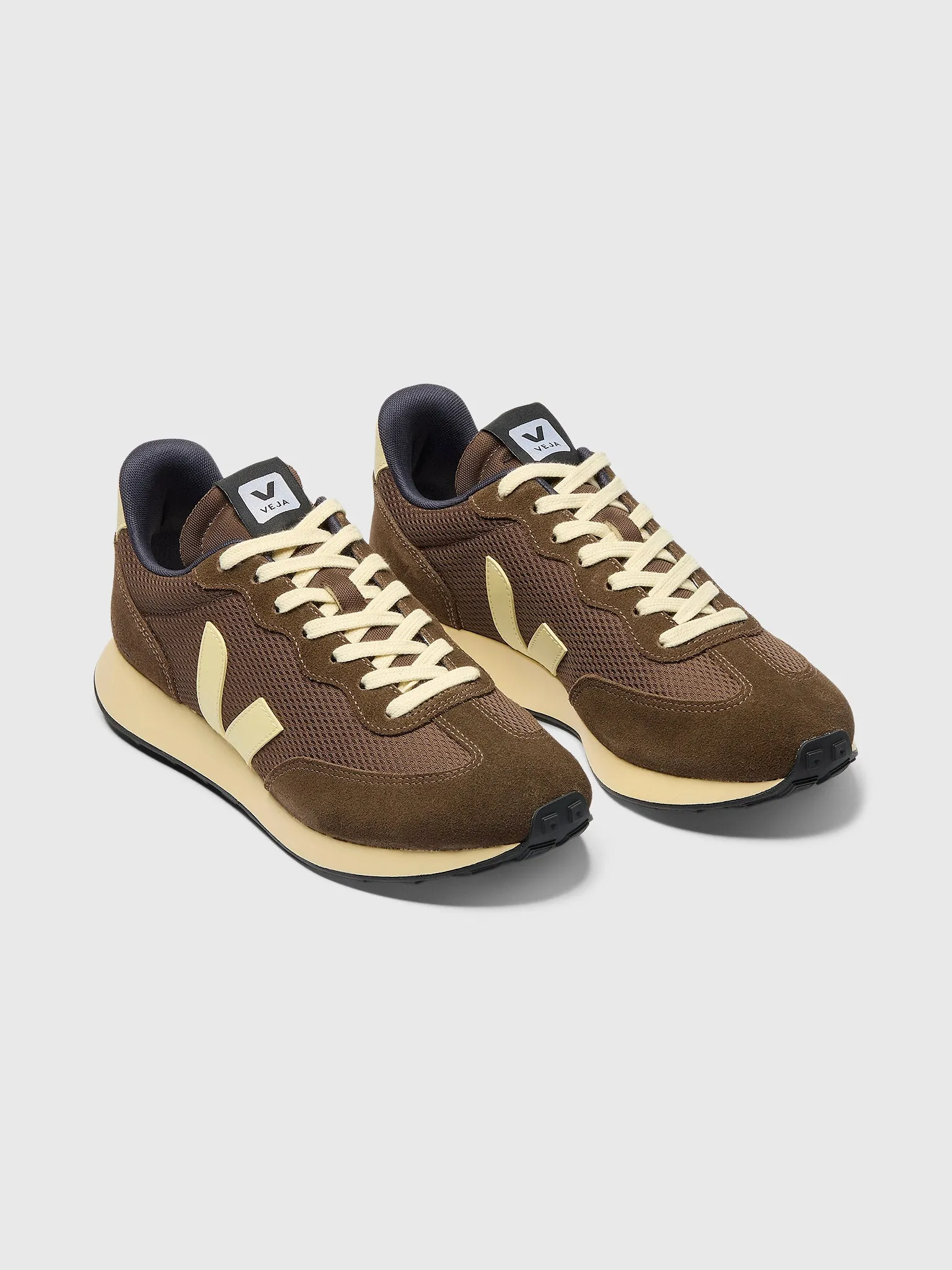 VEJA Women's Rio Branco II Alveomesh Sneaker sold by Saint Bernard