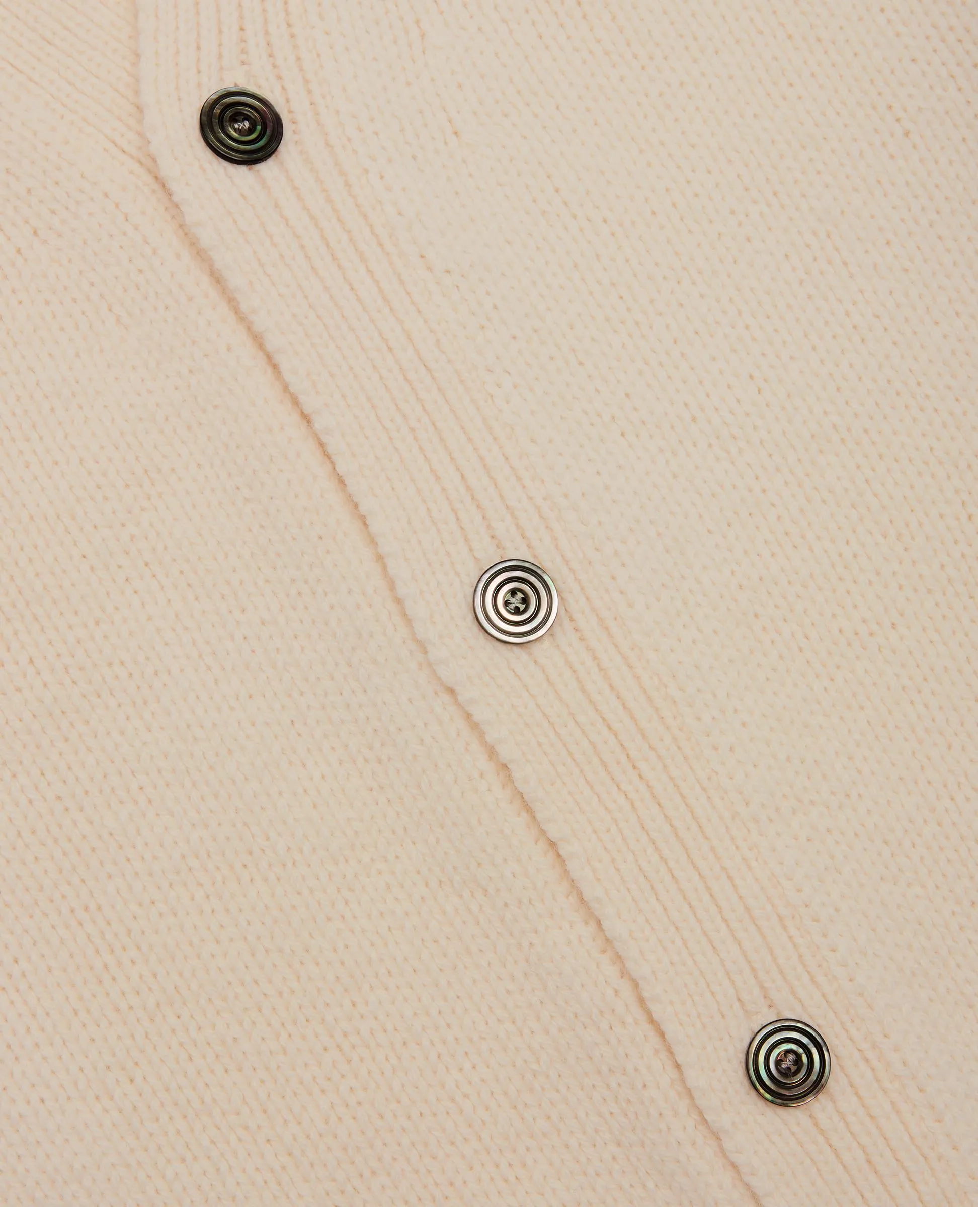 STEVEN VEST . OFF WHITE sold by Sunflower product image thumbnail 4