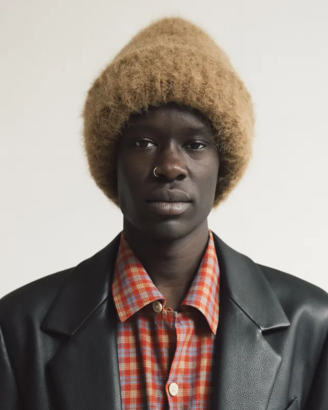 BEANIE . CAMEL sold by Sunflower