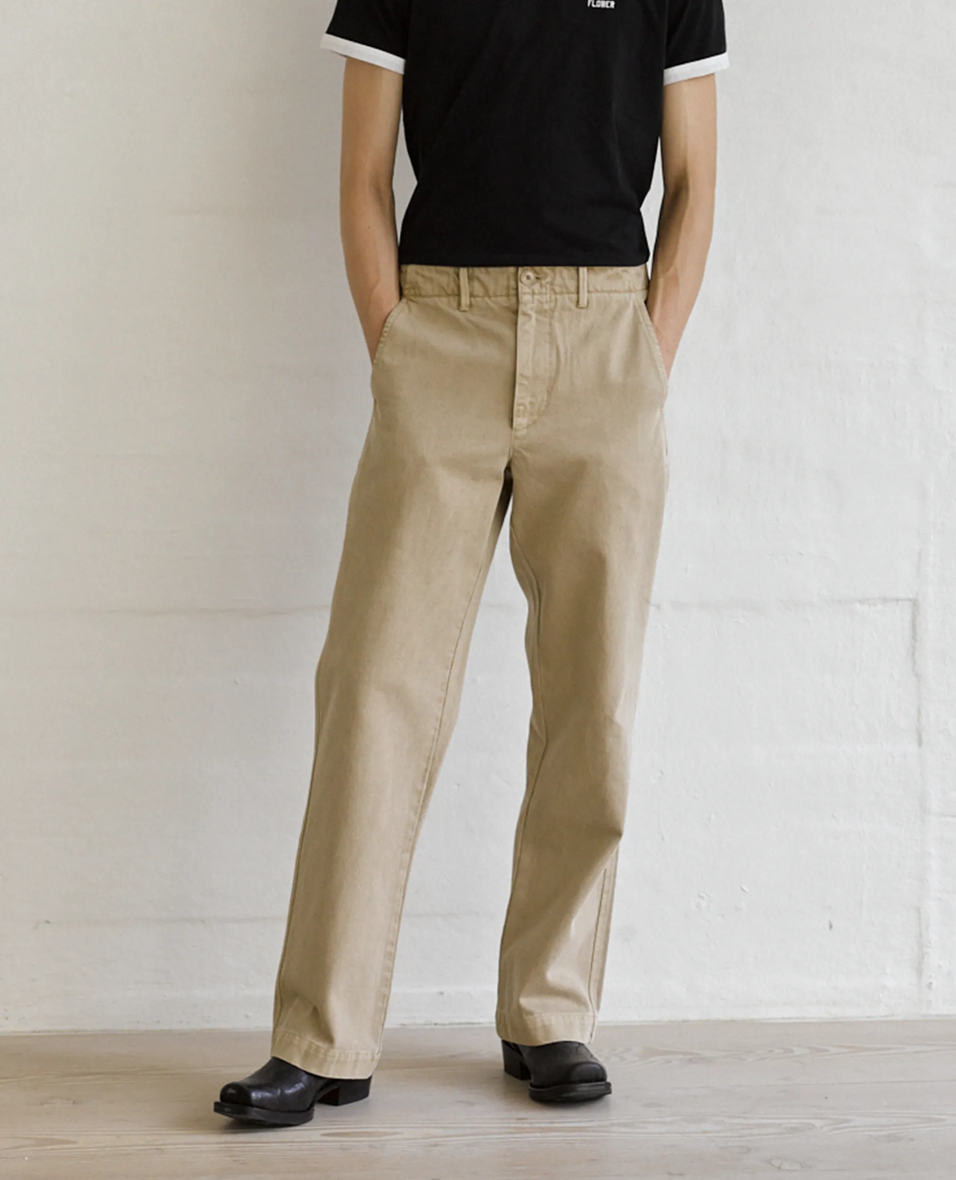 LOOSE CHINO sold by Sunflower