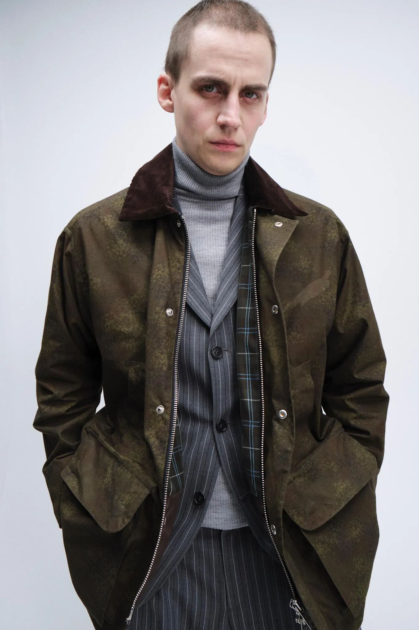 WAXED LEISURE CAMO sold by Sunflower