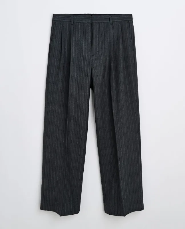 WIDE PLEATED TROUSER made by Sunflower