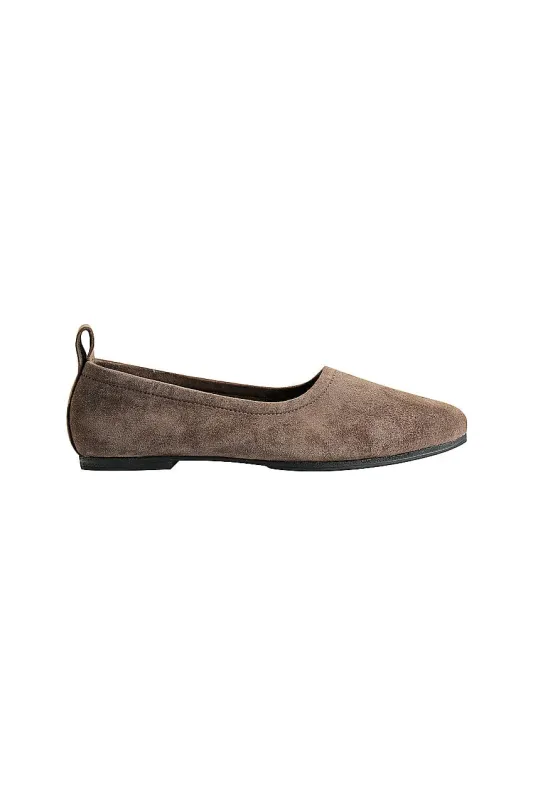 The Jude Ballet Flat | Cocoa Suede sold by The Bali Tailor