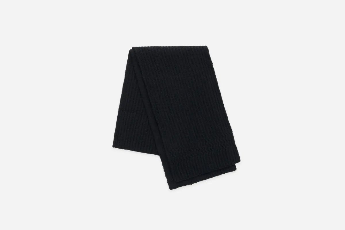 Alpaca Rib Scarf ~ Black sold by 3sixteen