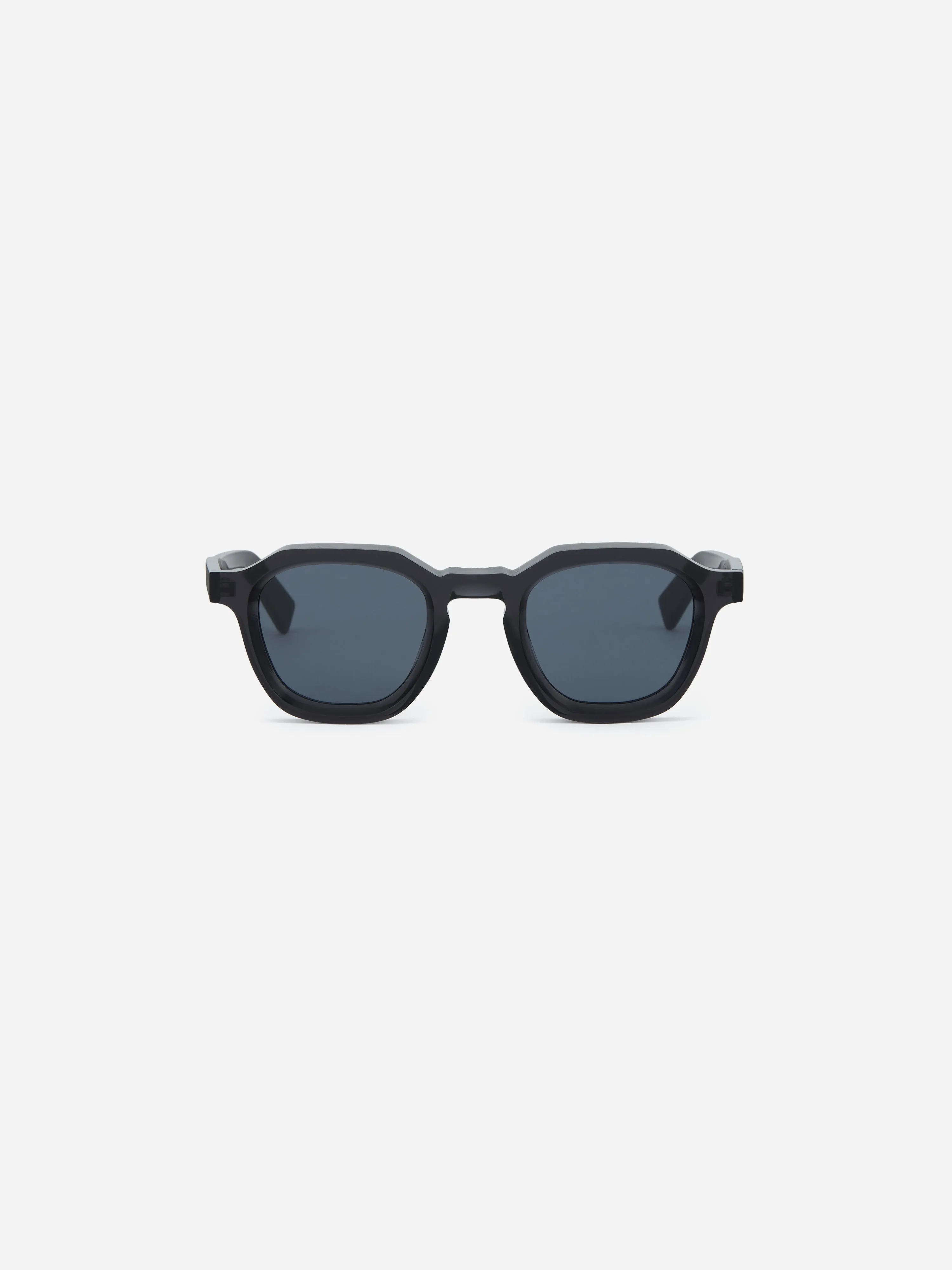 Geometric ~ SP-05 ~ Charcoal/Grey sold by 3sixteen