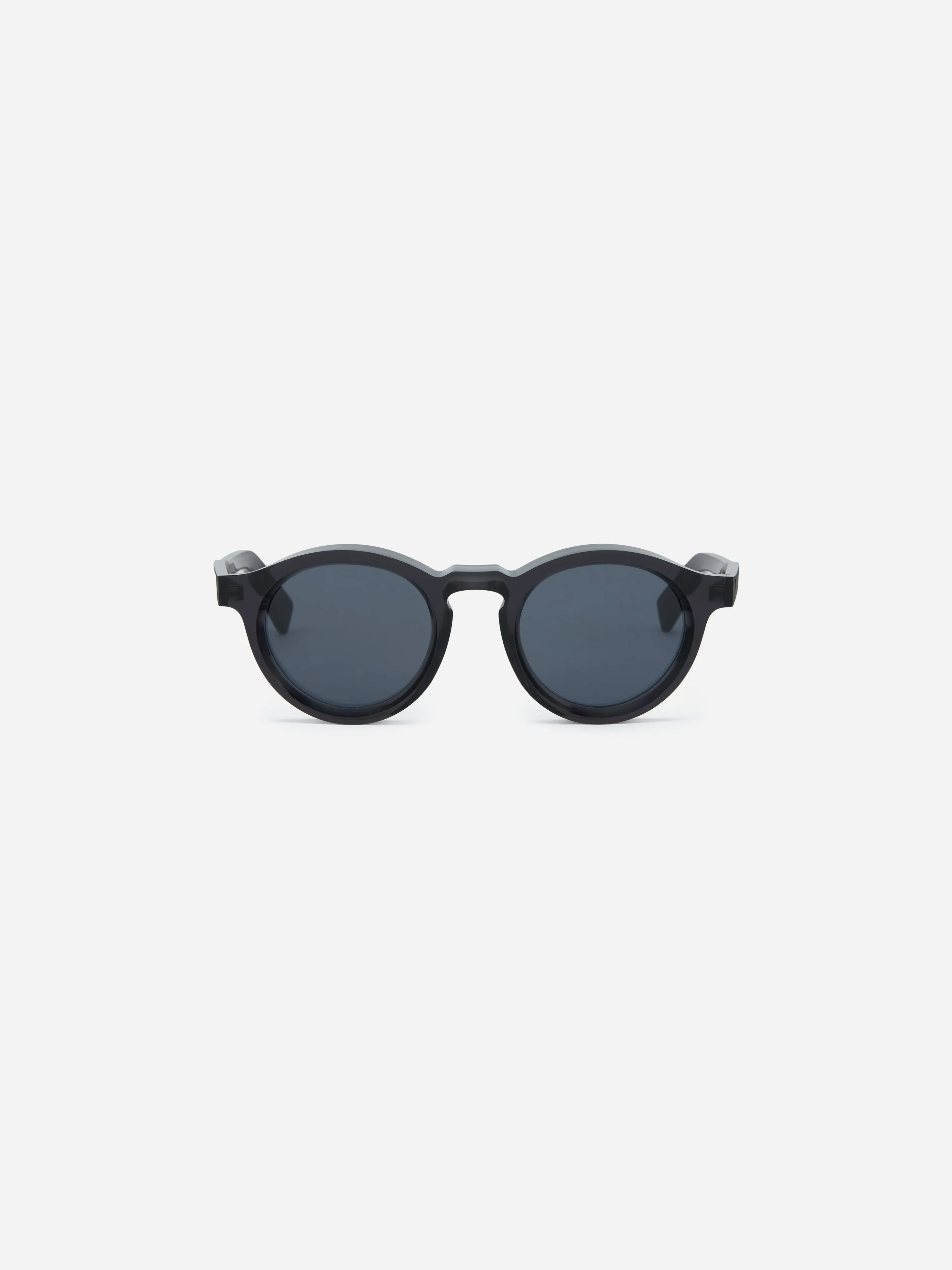 P3 Round - SP-01 ~ Charcoal/Grey sold by 3sixteen
