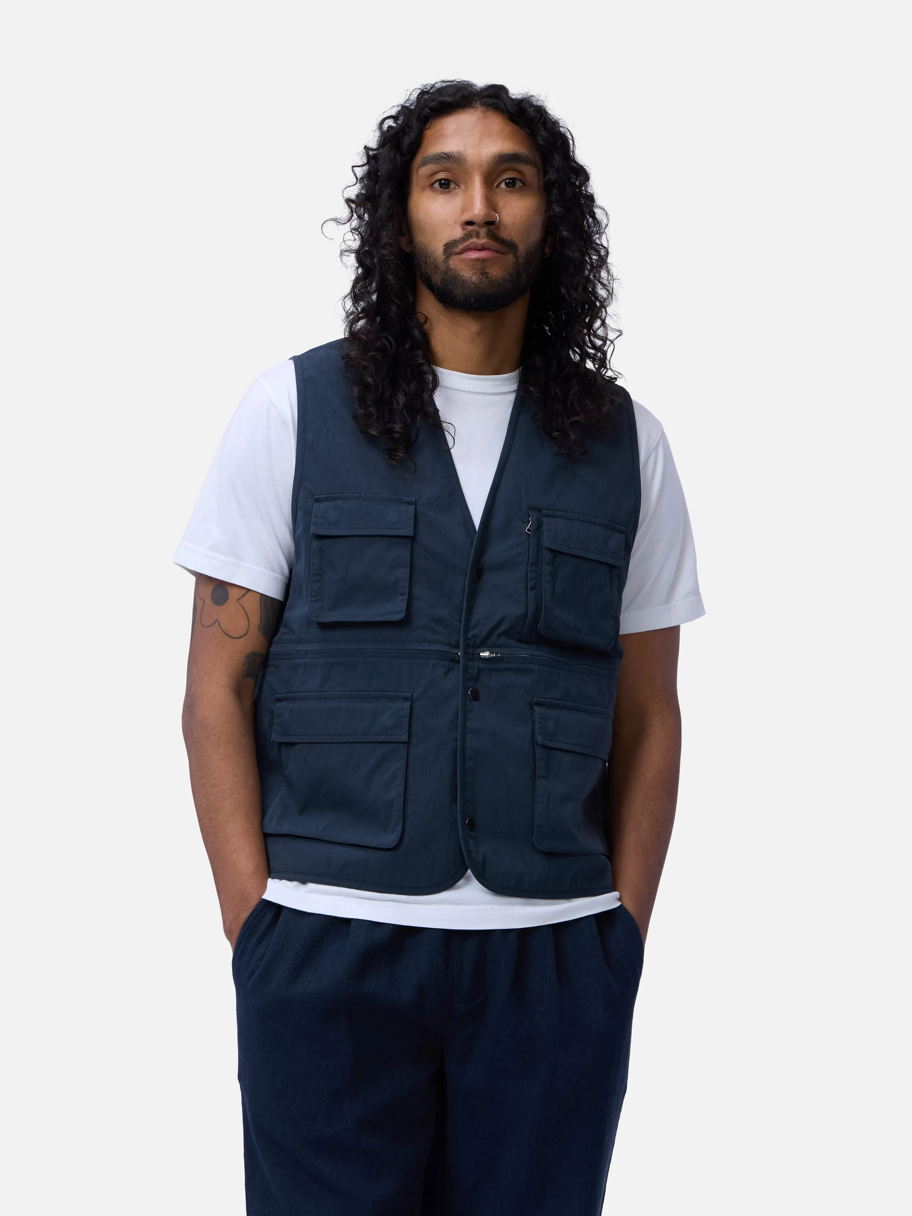 Field Vest ~ Midnight sold by 3sixteen