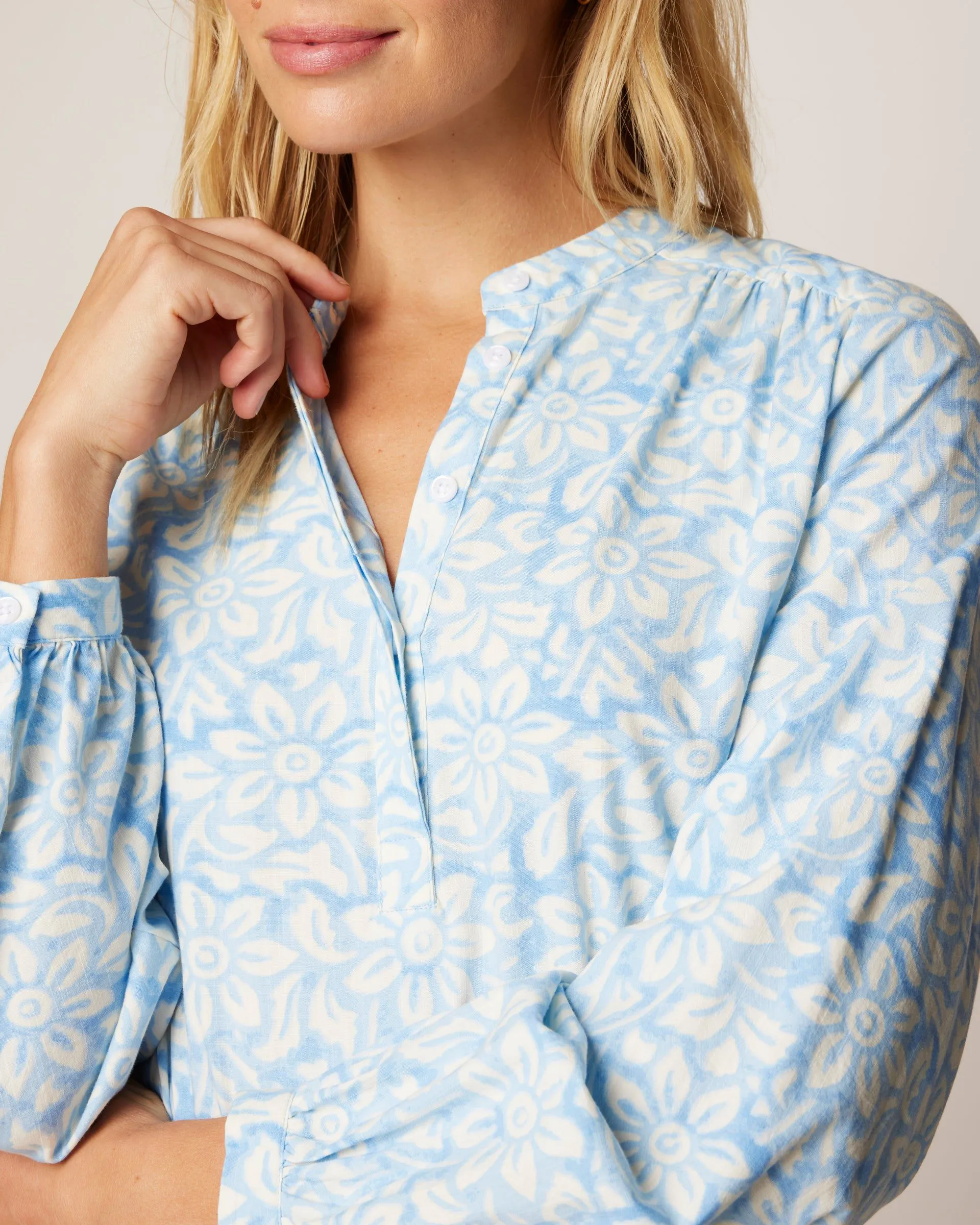 Alana Cotton Blend Woven Popover sold by Johnnie-O product image thumbnail 3