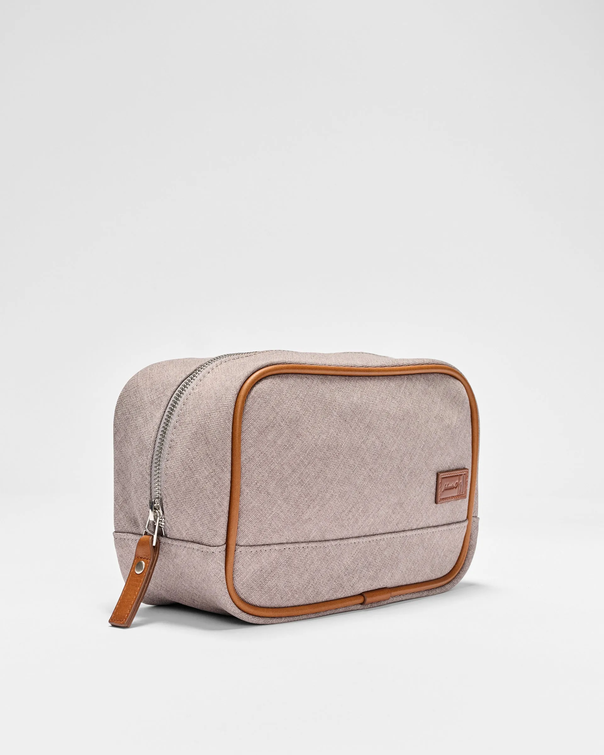 Luxe Dopp Kit sold by Johnnie-O product image thumbnail 5