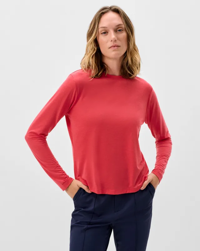 Course Performance Long Sleeve T-Shirt made by Johnnie-O