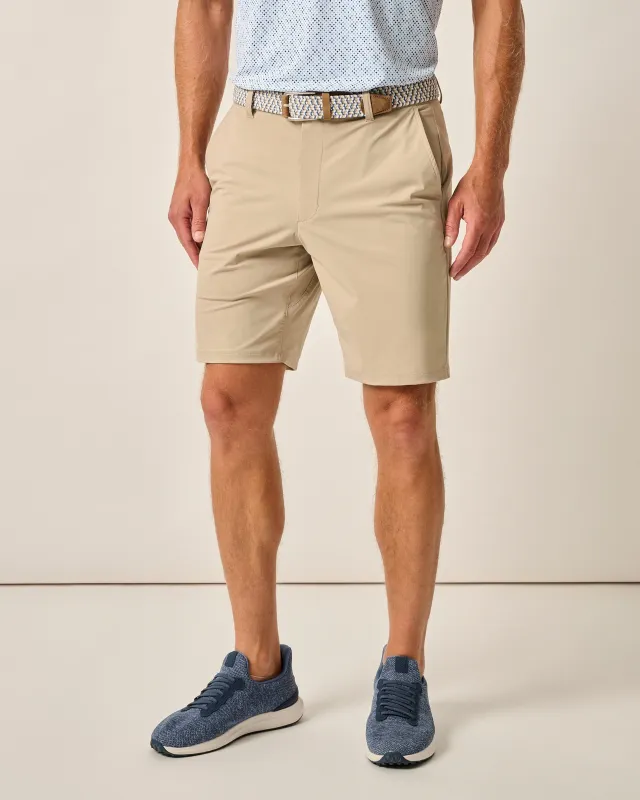 Fusion Knit Performance Pull-On Short - 9" sold by Johnnie-O