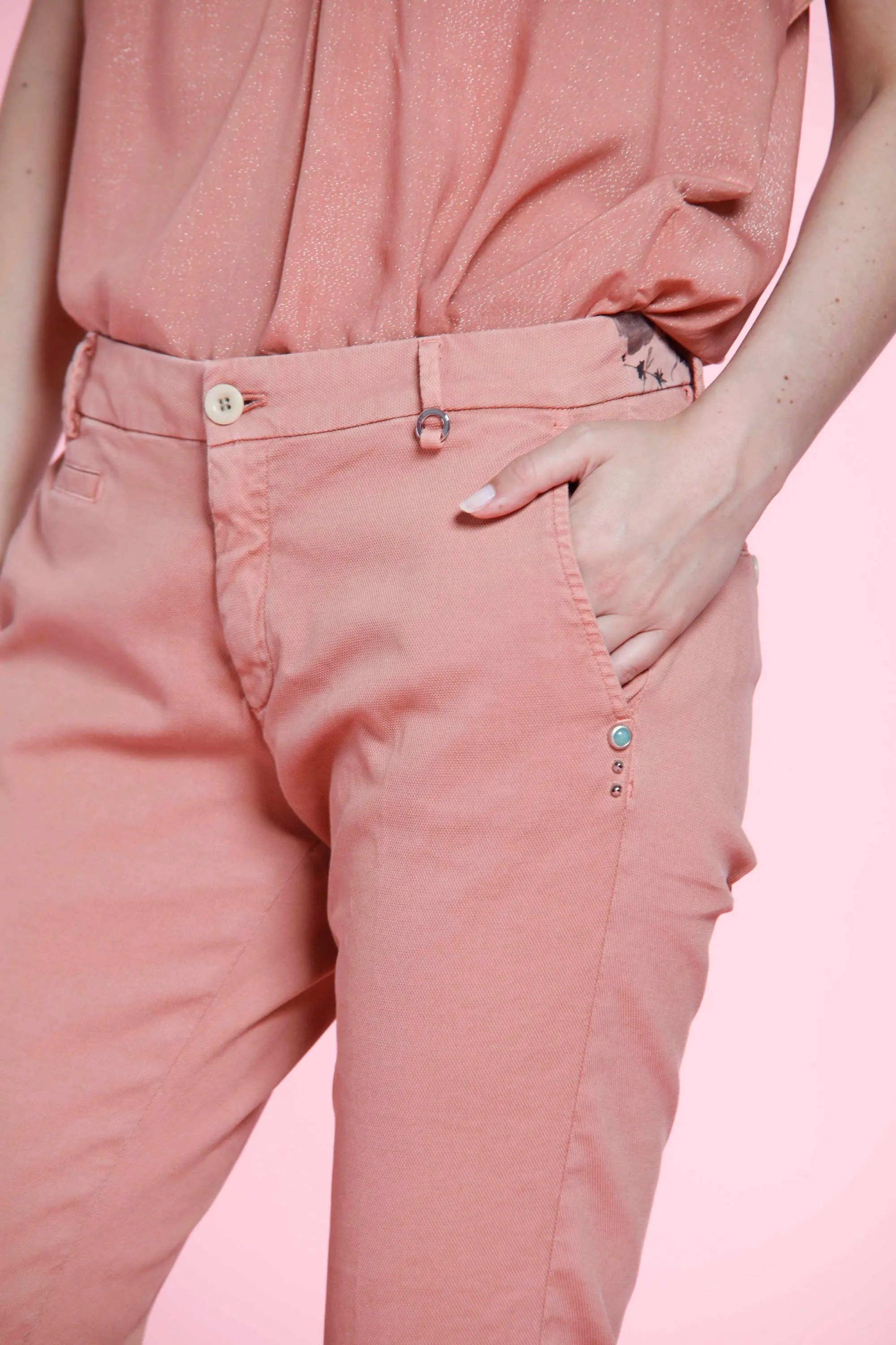 Jaqueline Capri woman chino pants in cotton and tencel curvy sold by Mason's product image thumbnail 3