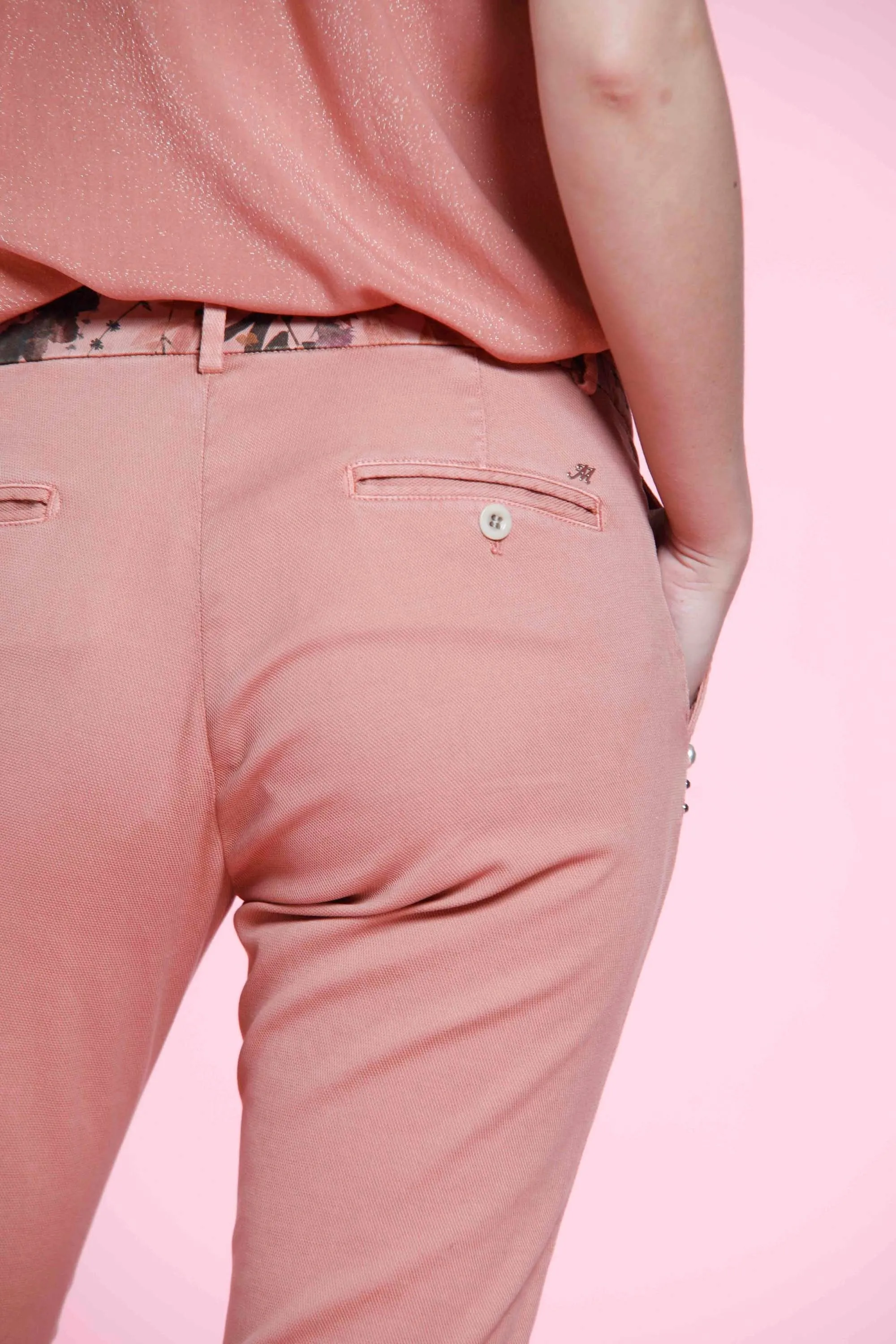 Jaqueline Capri woman chino pants in cotton and tencel curvy sold by Mason's product image thumbnail 5