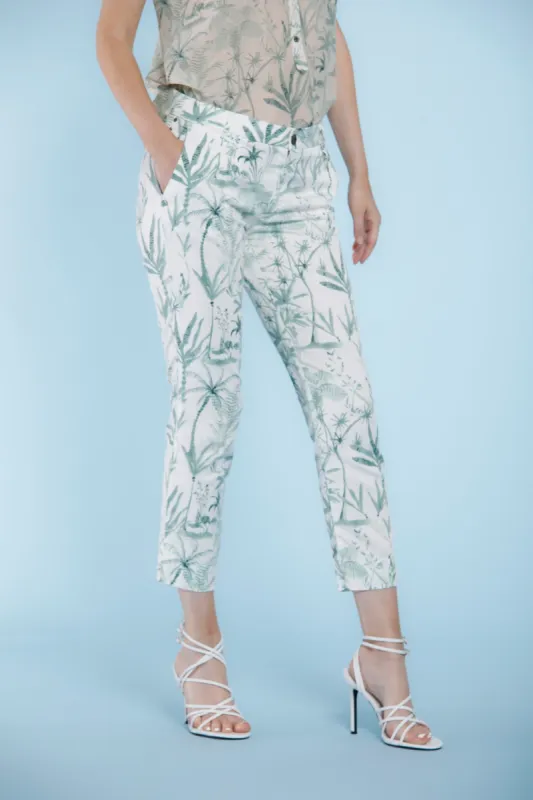 Jaqueline Capri woman chino pants in floral tencel curvy sold by Mason's