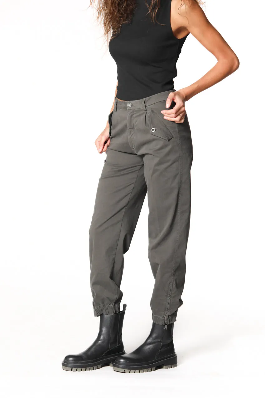 Evita woman satin cargo pants curvy sold by Mason's product image thumbnail 3