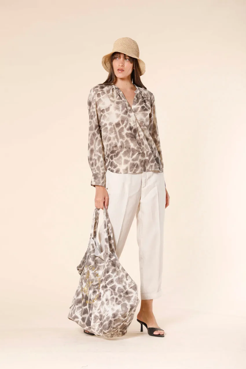 Adele woman's long sleeve shirt in tencel with giraffe pattern sold by Mason's product image thumbnail 4
