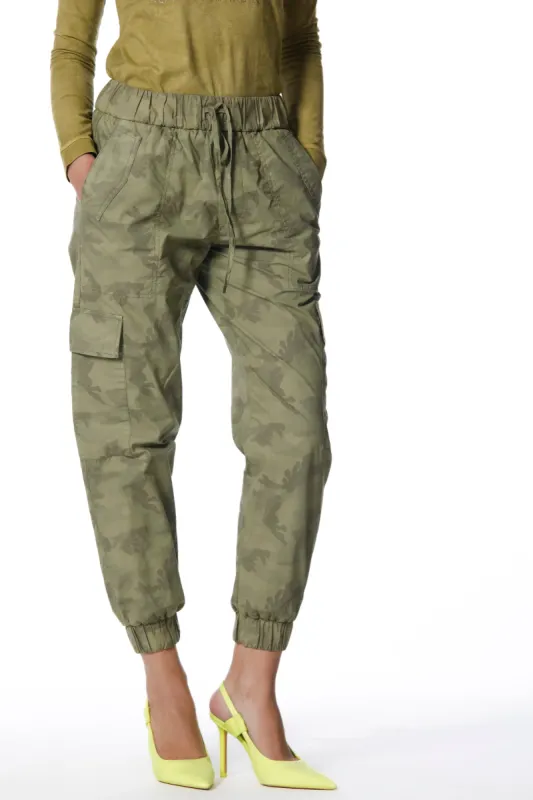 Cargo Jogger woman cargo pants in tencel with camouflage pattern relaxed sold by Mason's