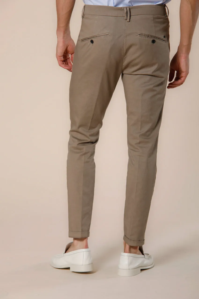 Osaka 1 Pinces men's chino pants in tencel and cotton twill carrot fit sold by Mason's product image thumbnail 3