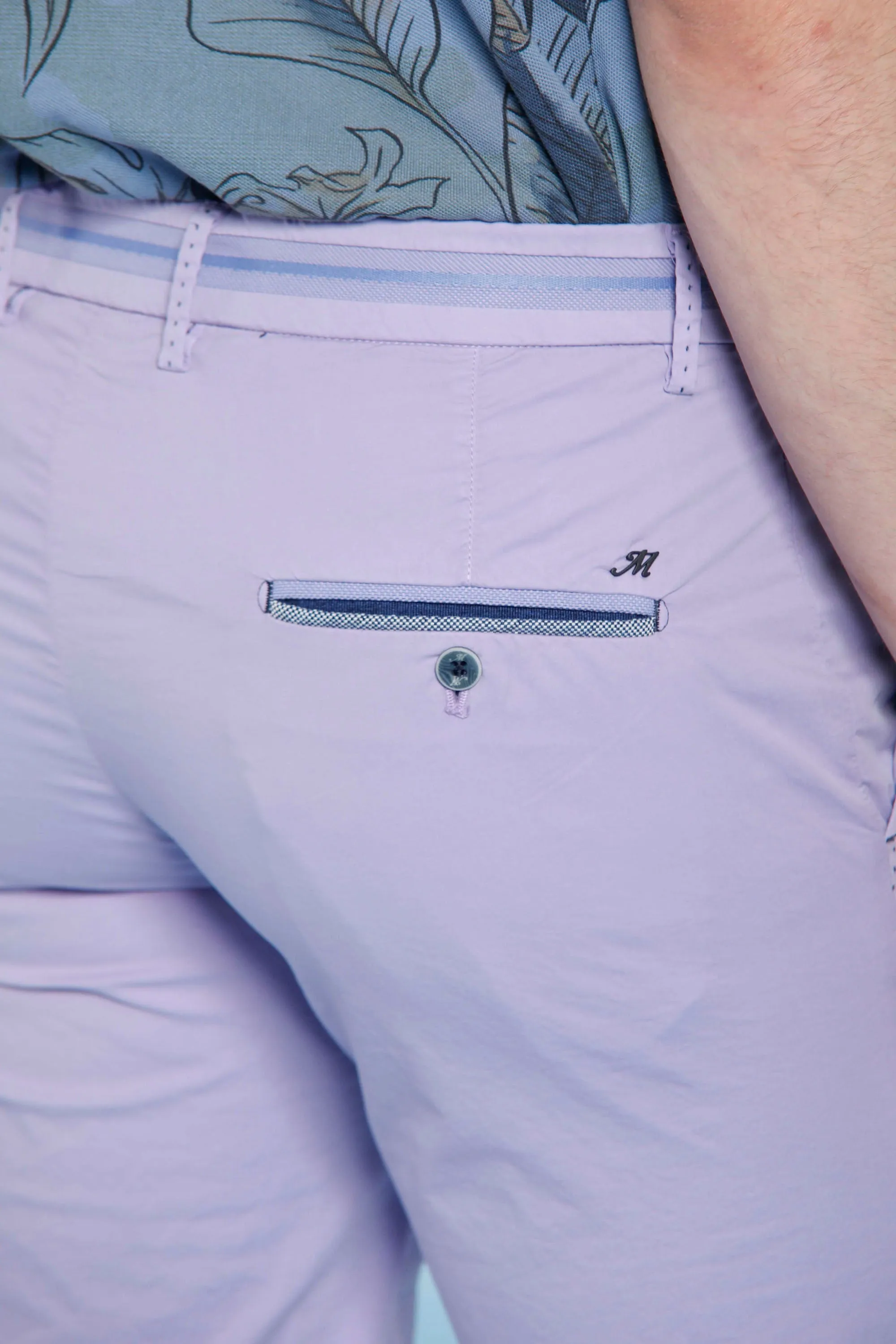 Torino Tapes man chino bermuda in stretch gabardine slim sold by Mason's product image thumbnail 4