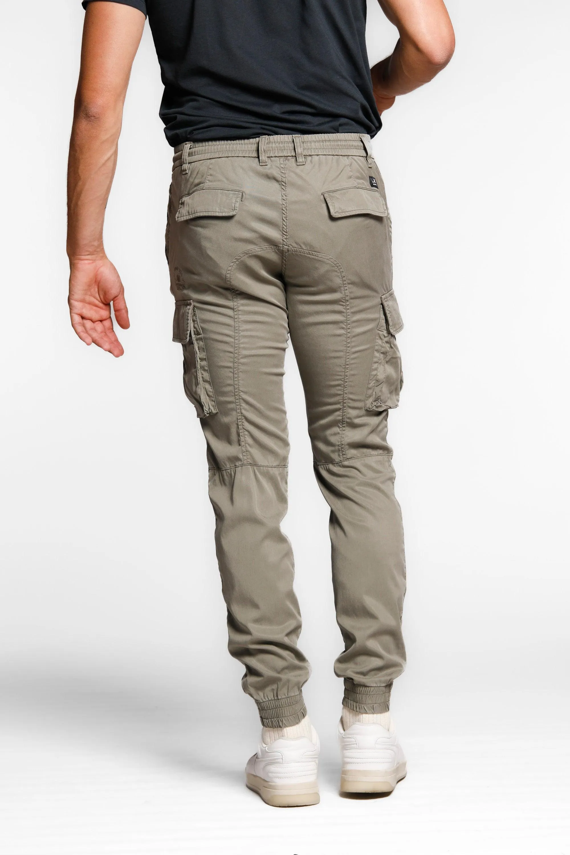Chile Elax men's cargo pants in twill with coulisse extra slim sold by Mason's product image thumbnail 4