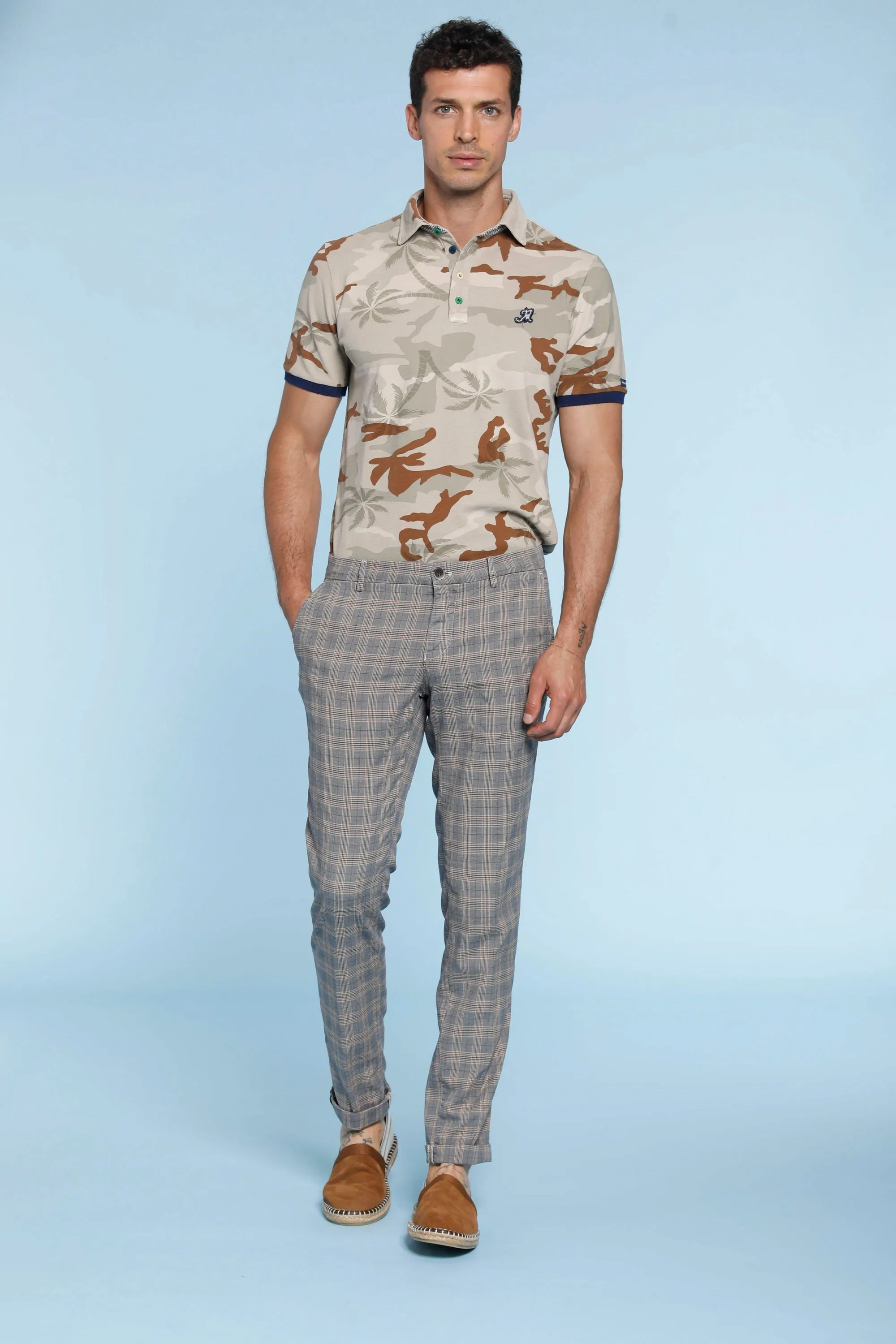 Milano Style man chino pants in tencel and cotton with wales pattern extra slim sold by Mason's product image thumbnail 2