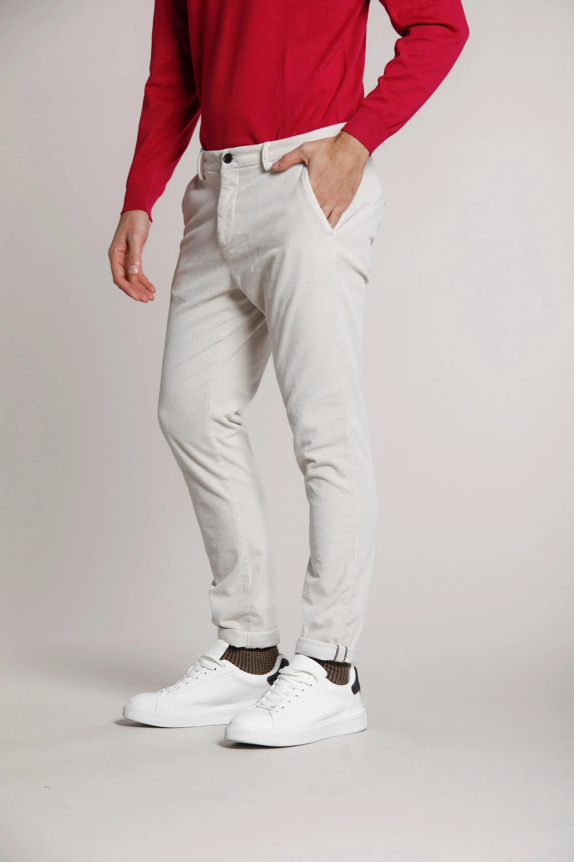 Osaka Style man chino pant in 500 striped velvet carrot fit sold by Mason's product image thumbnail 3