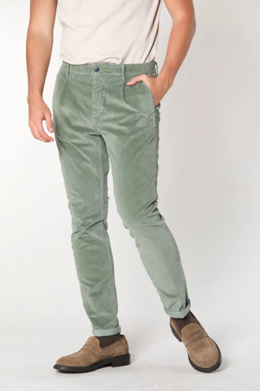 Osaka 1 Pinces man velvet chino pant costa france carrot sold by Mason's