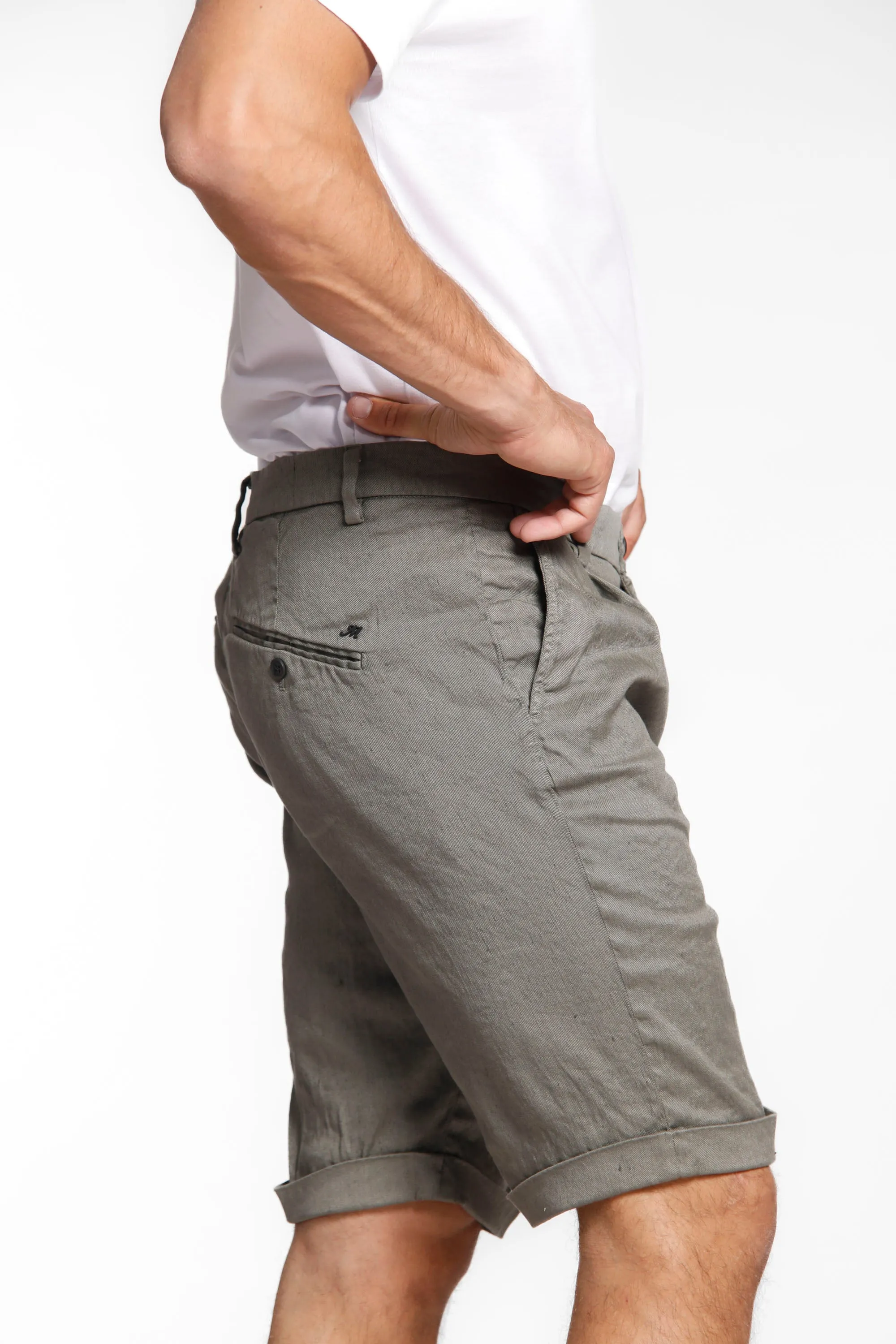 Osaka 1 Pinces man chino bermuda in linen and cotton carrot fit sold by Mason's product image thumbnail 4