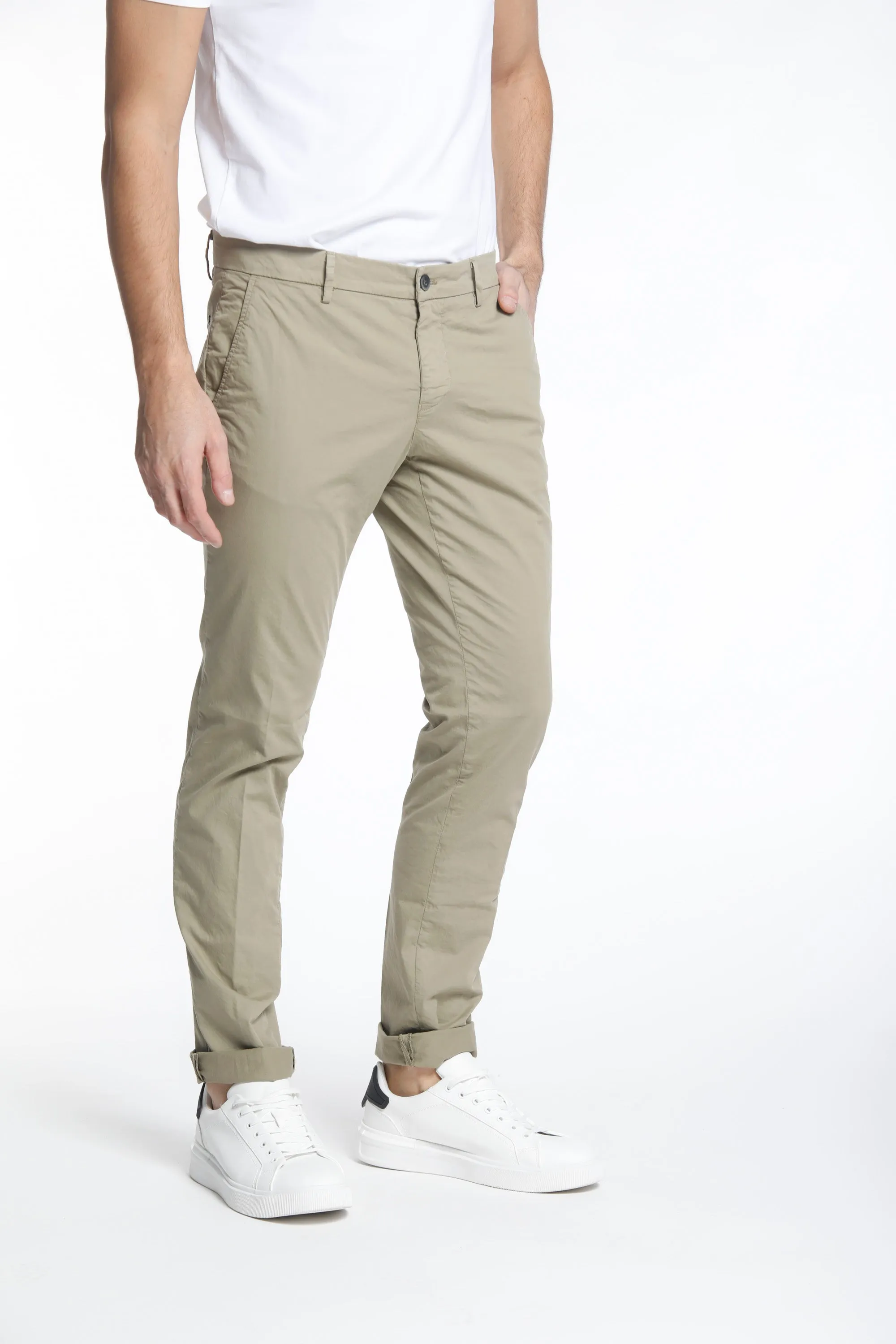 Milano Style man chino pants in stretch gabardine extra slim ① sold by Mason's
