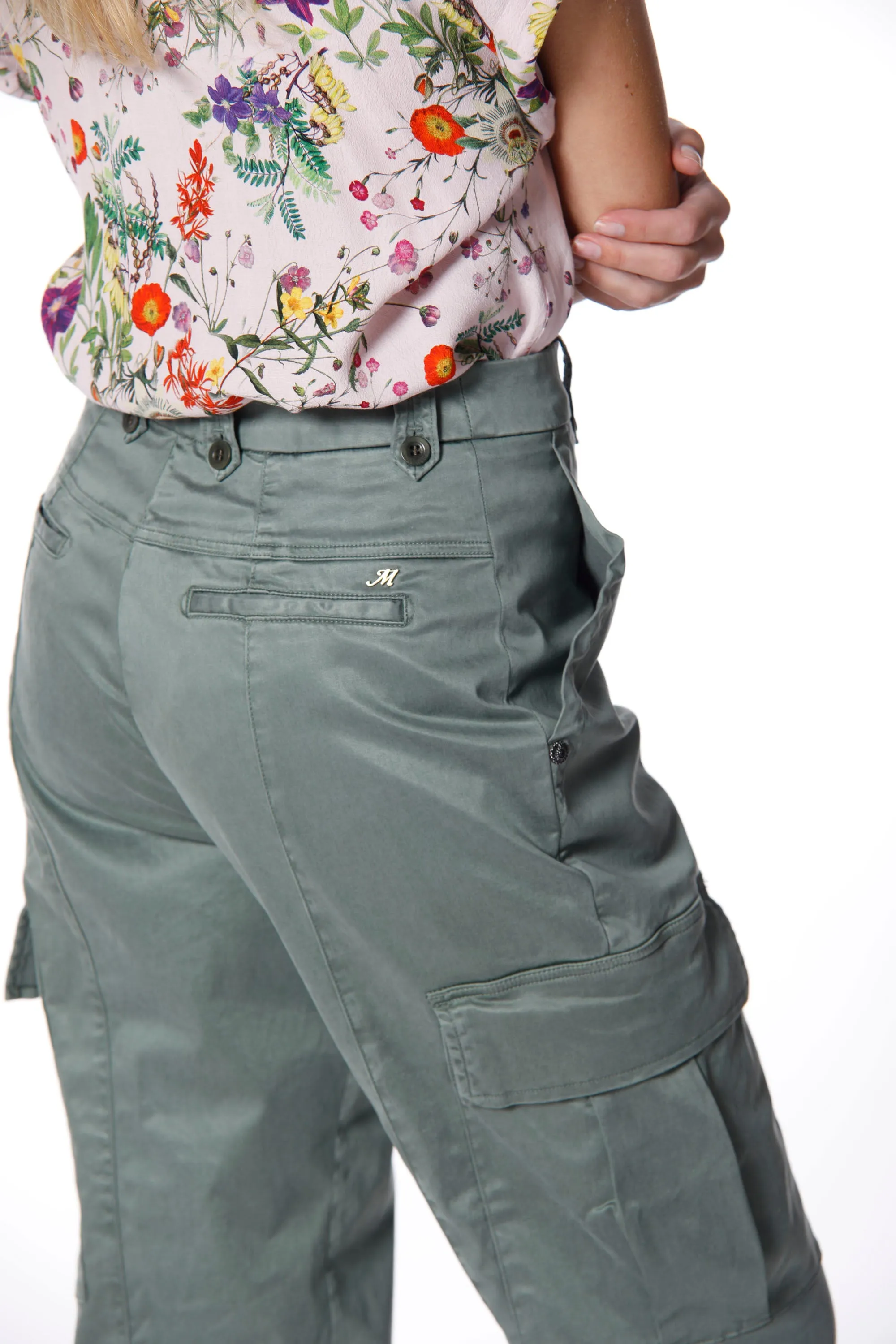 Birkin woman cargo pants in stretch satin with studs curvy sold by Mason's product image thumbnail 5