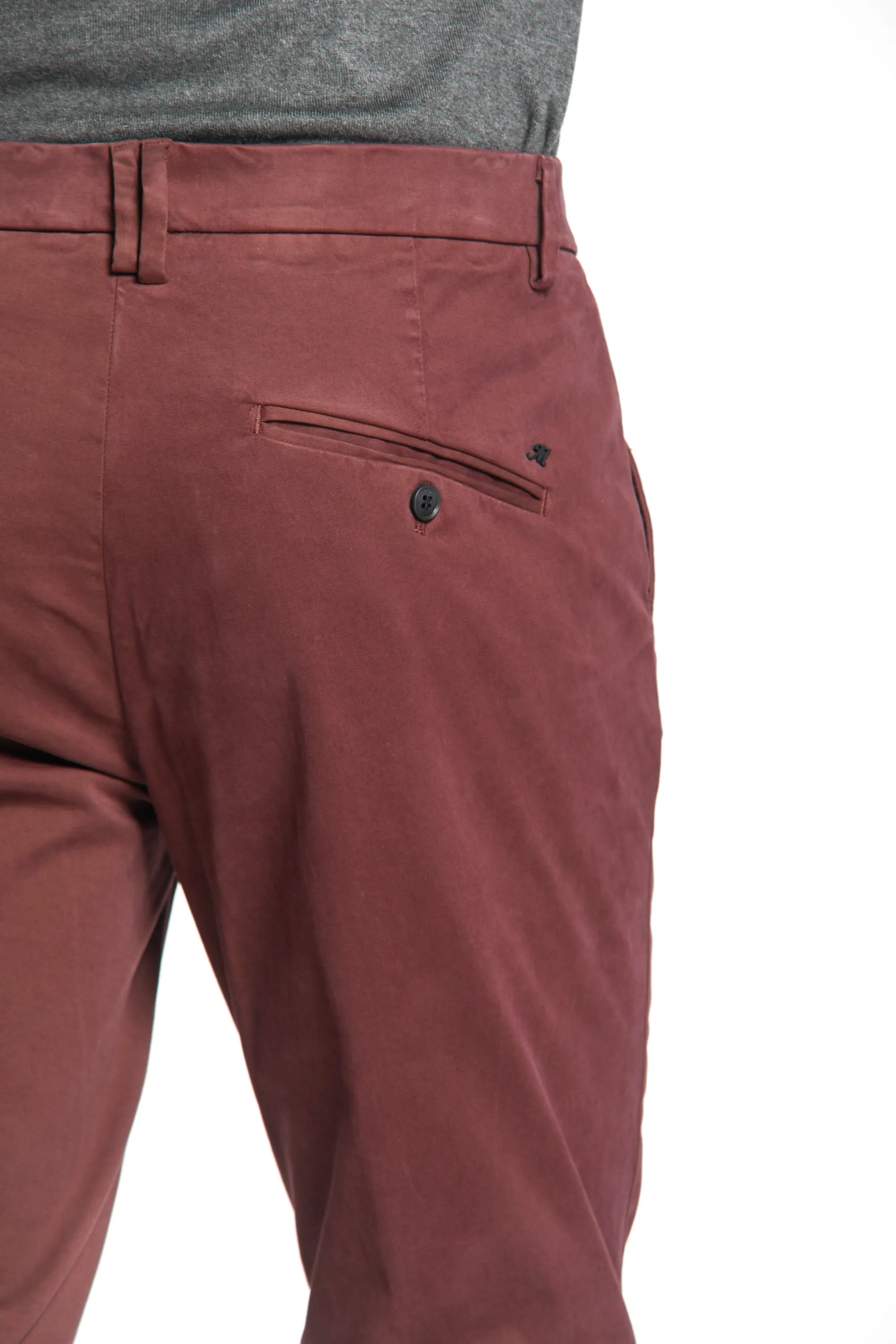 Osaka 1 Pinces man chino pant in satin carrot fit sold by Mason's product image thumbnail 4