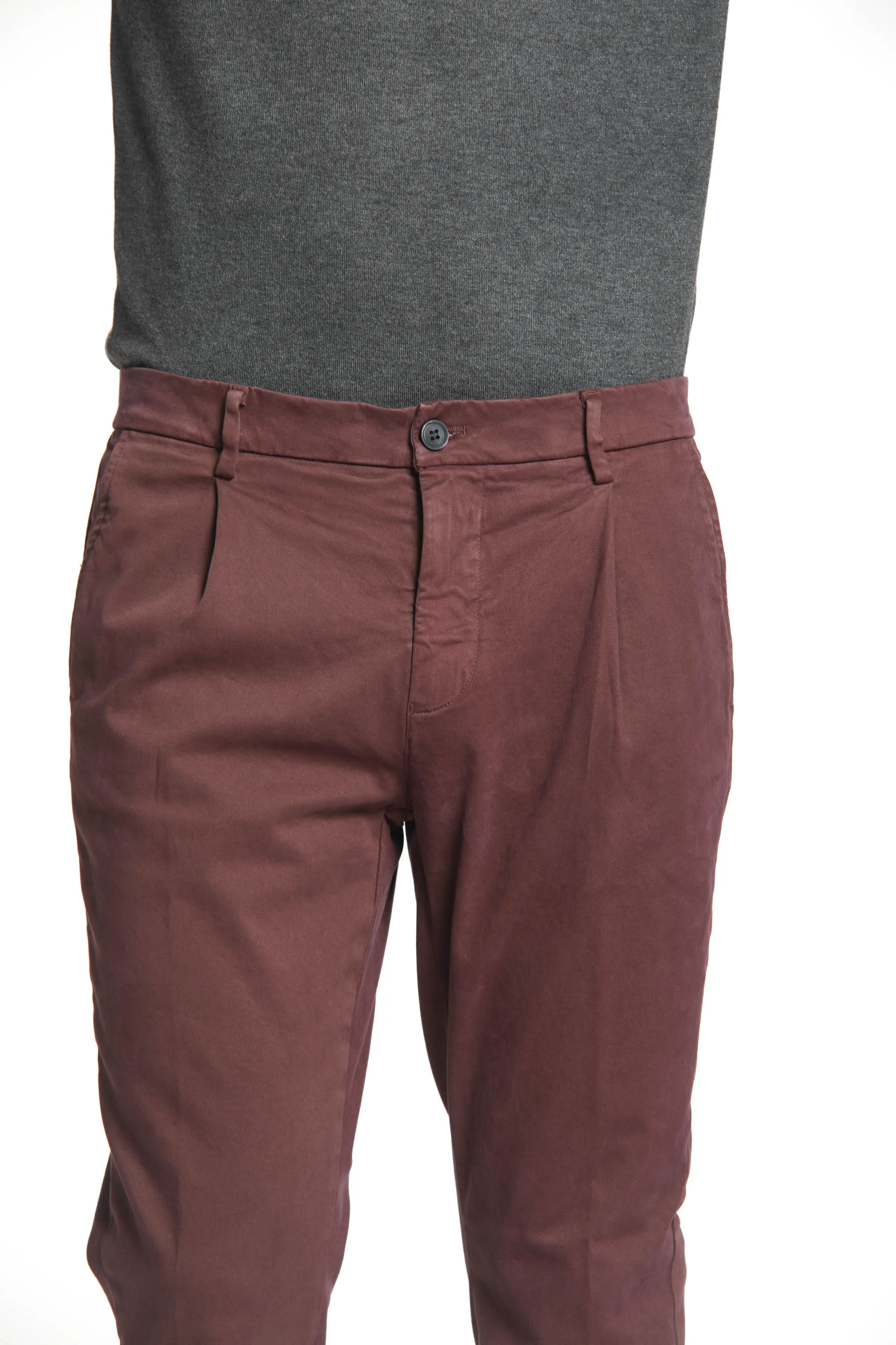 Osaka 1 Pinces man chino pant in satin carrot fit sold by Mason's product image thumbnail 2