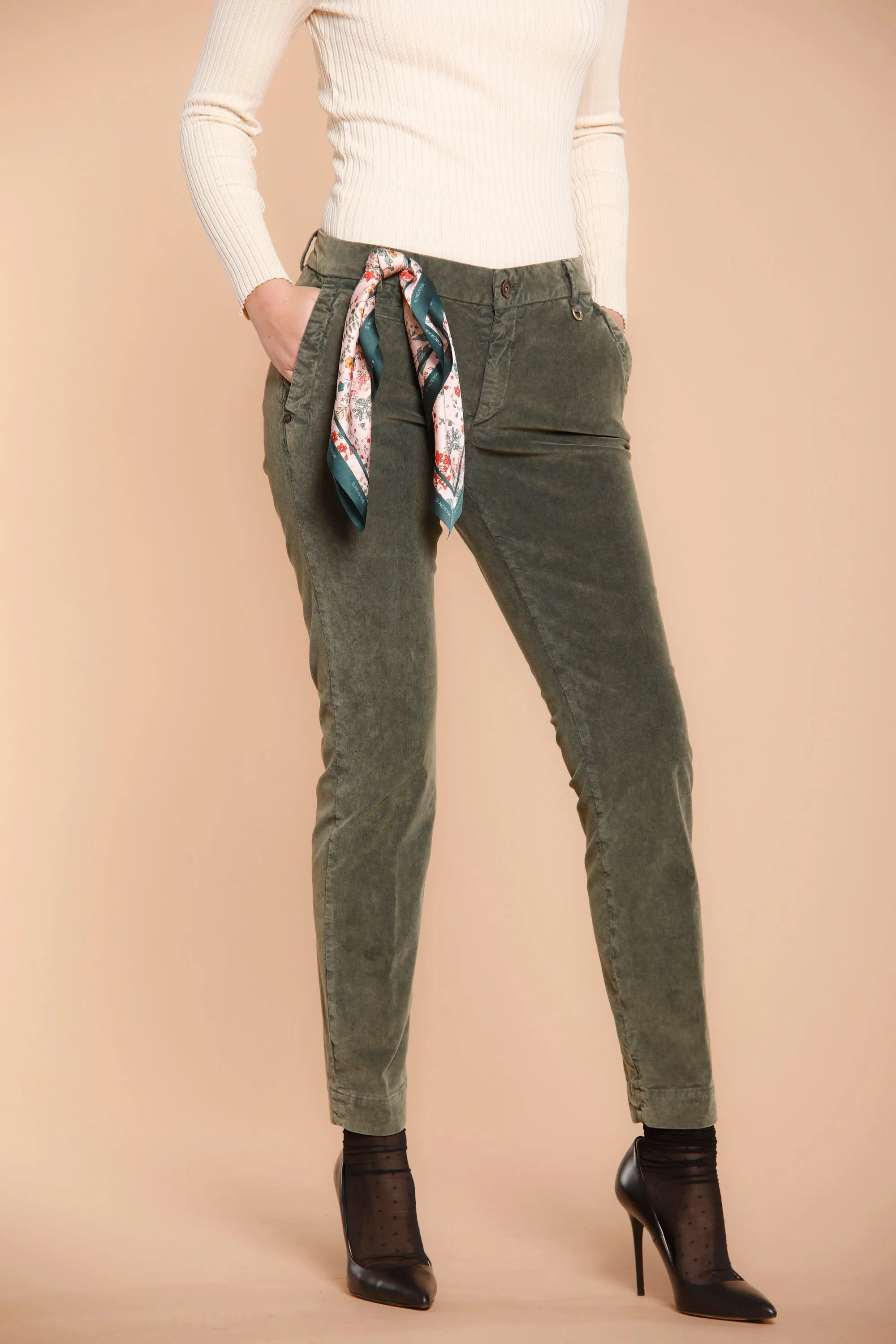 Jaqueline Archivio woman velvet milleraies chino pants curvy sold by Mason's product image thumbnail 3