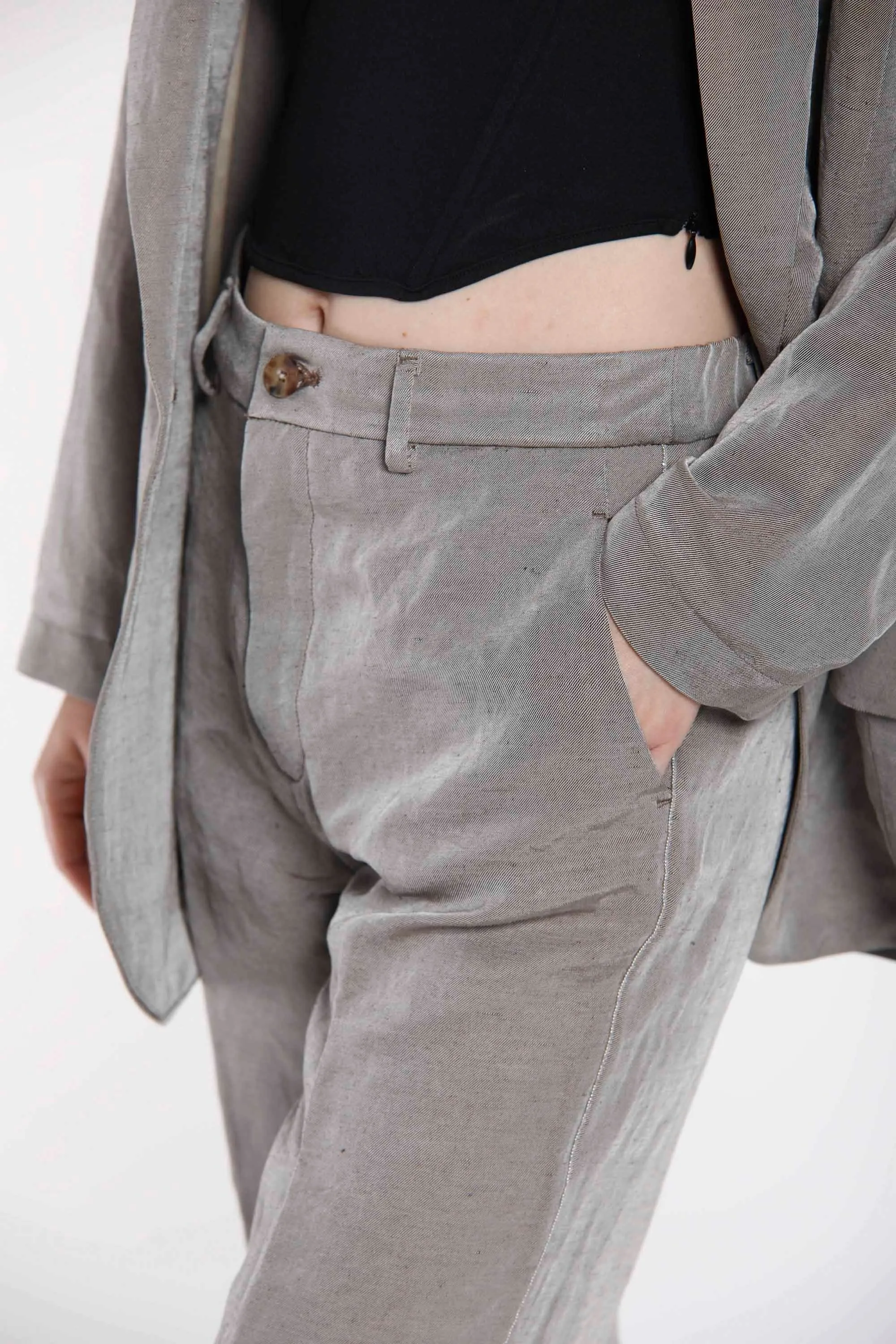 Linda Summer woman chino pants in linen and viscose relaxed sold by Mason's product image thumbnail 3